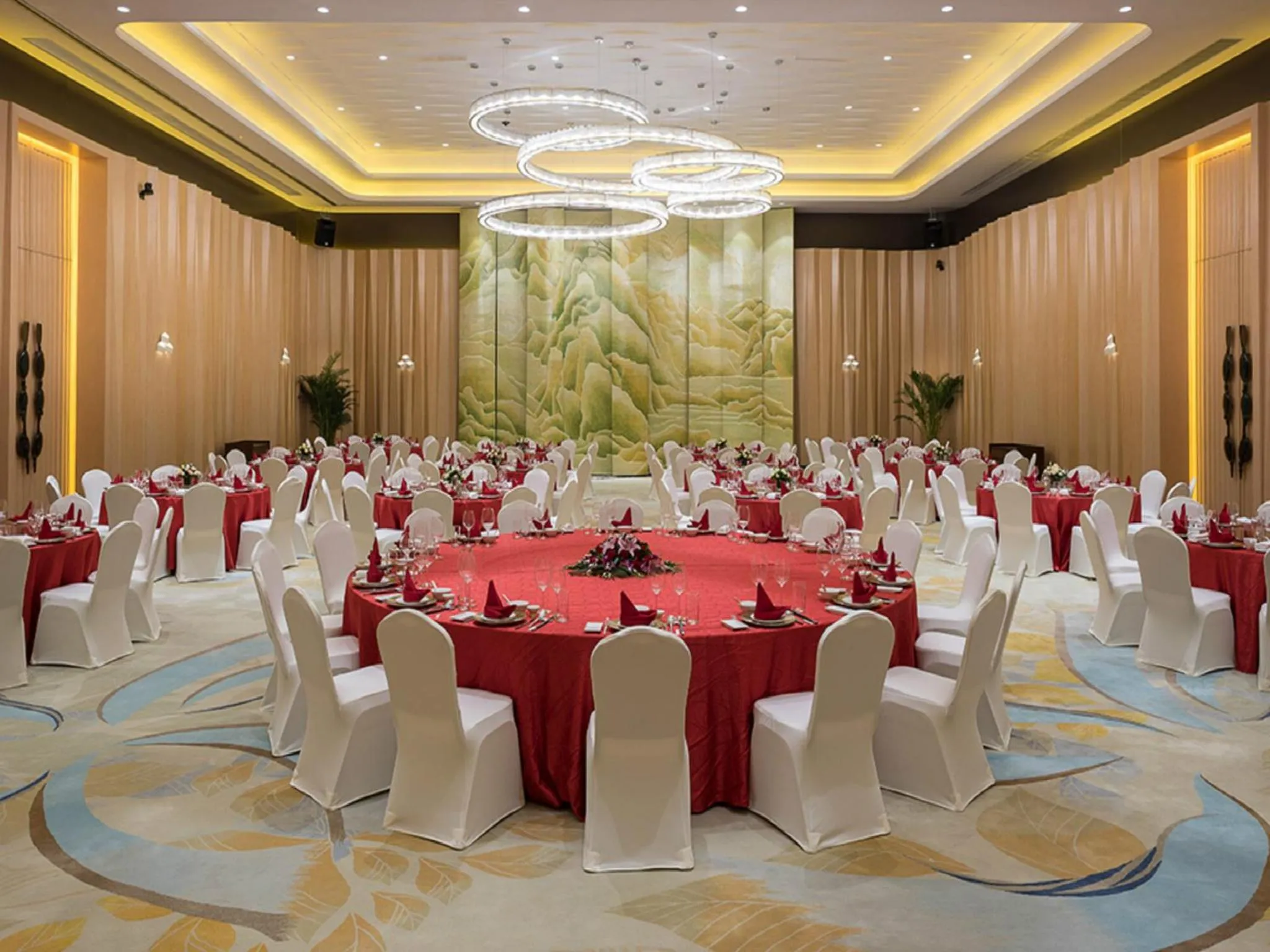 Banquet/Function facilities in NOVOTEL Jinji Lake Suzhou SIP