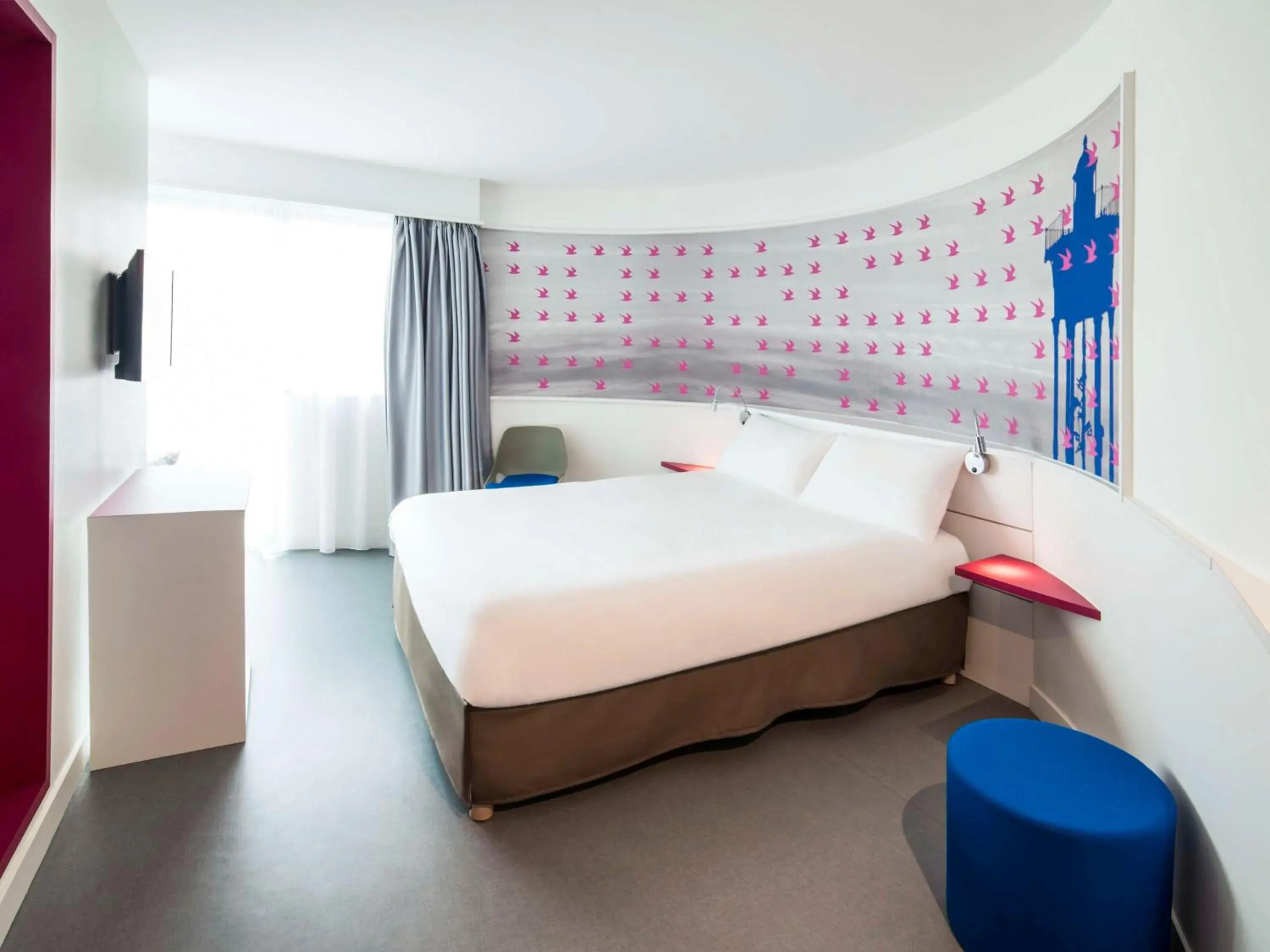 Bedroom, Bed in Ibis Styles Collioure Port Vendres Bedroom, Bed in Ibis Styles Collioure Port Vendres