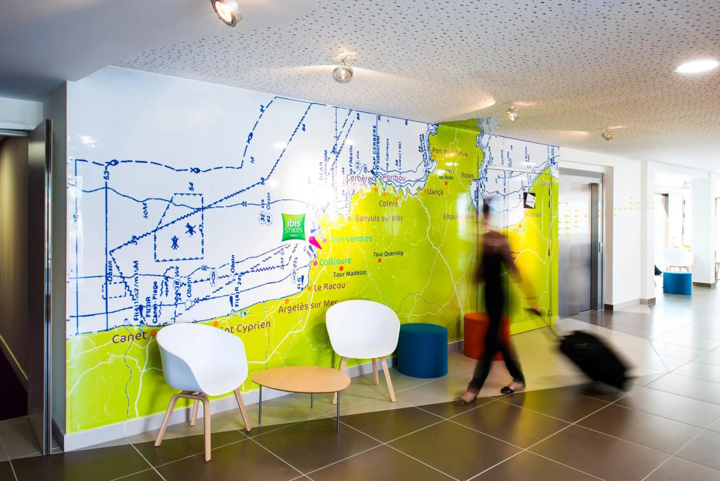 Lobby or reception in Ibis Styles Collioure Port Vendres Lobby or reception in Ibis Styles Collioure Port Vendres