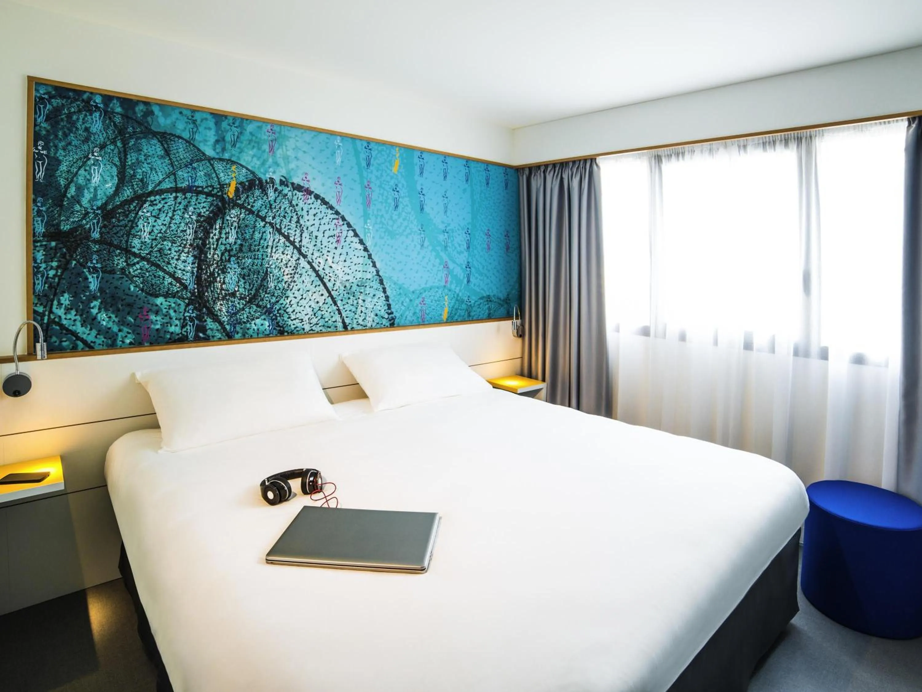 Bedroom, Bed in Ibis Styles Collioure Port Vendres