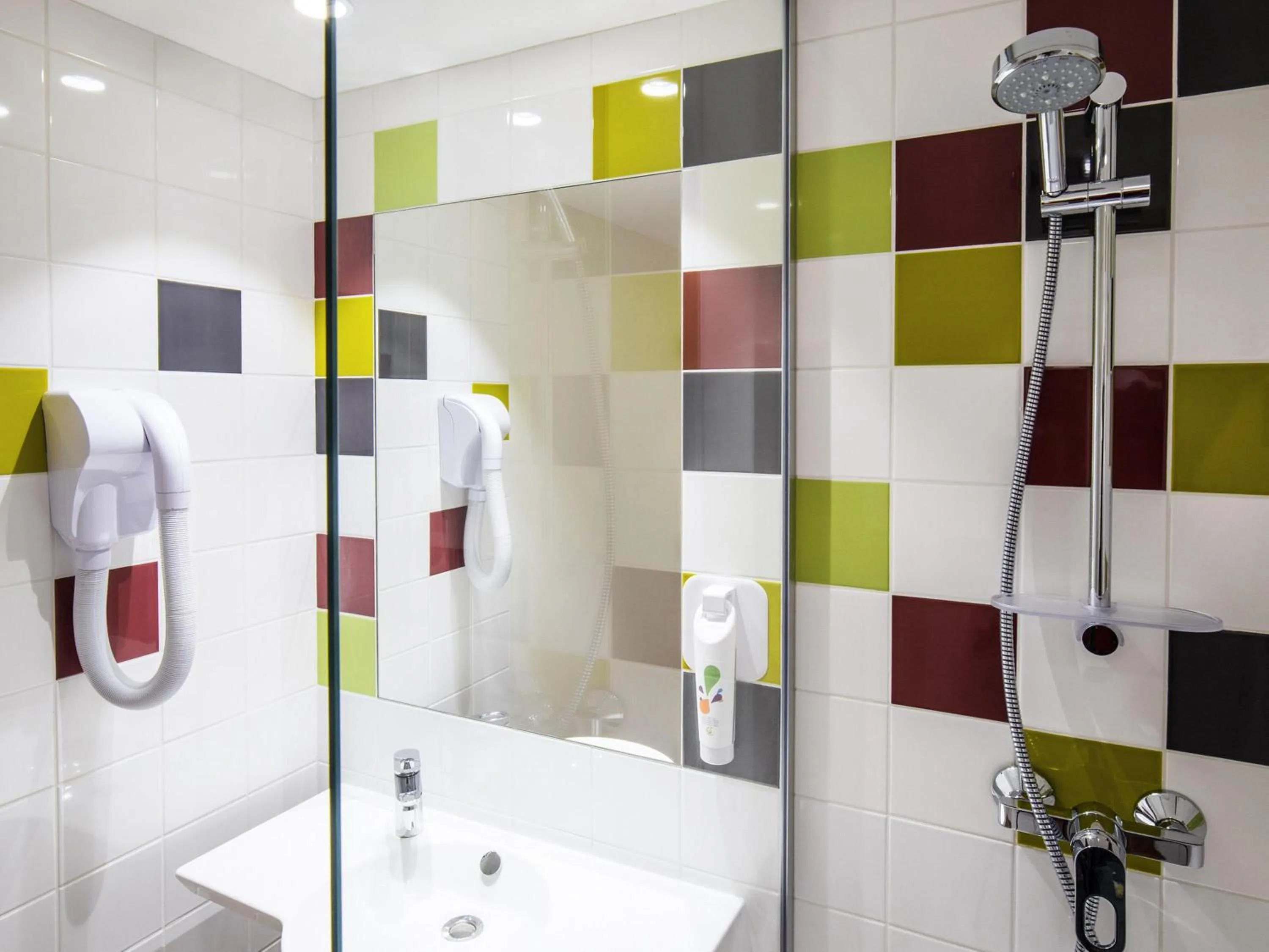 Bedroom in Ibis Styles Collioure Port Vendres