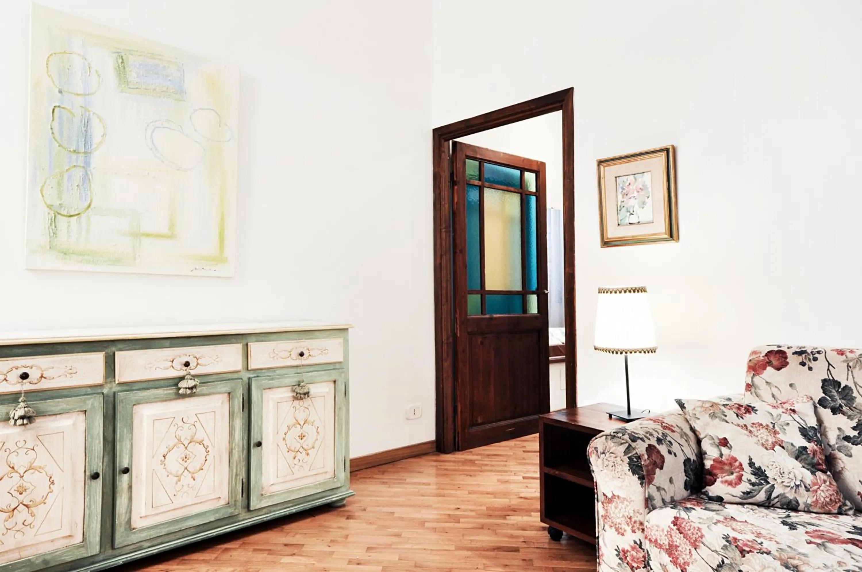 Decorative detail in Uffizi Apartment 2
