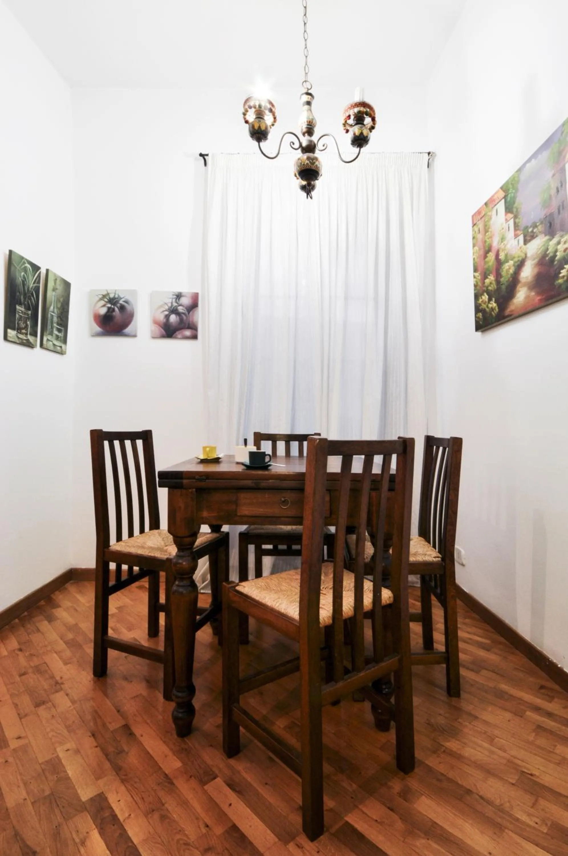 Dining area in Uffizi Apartment 2