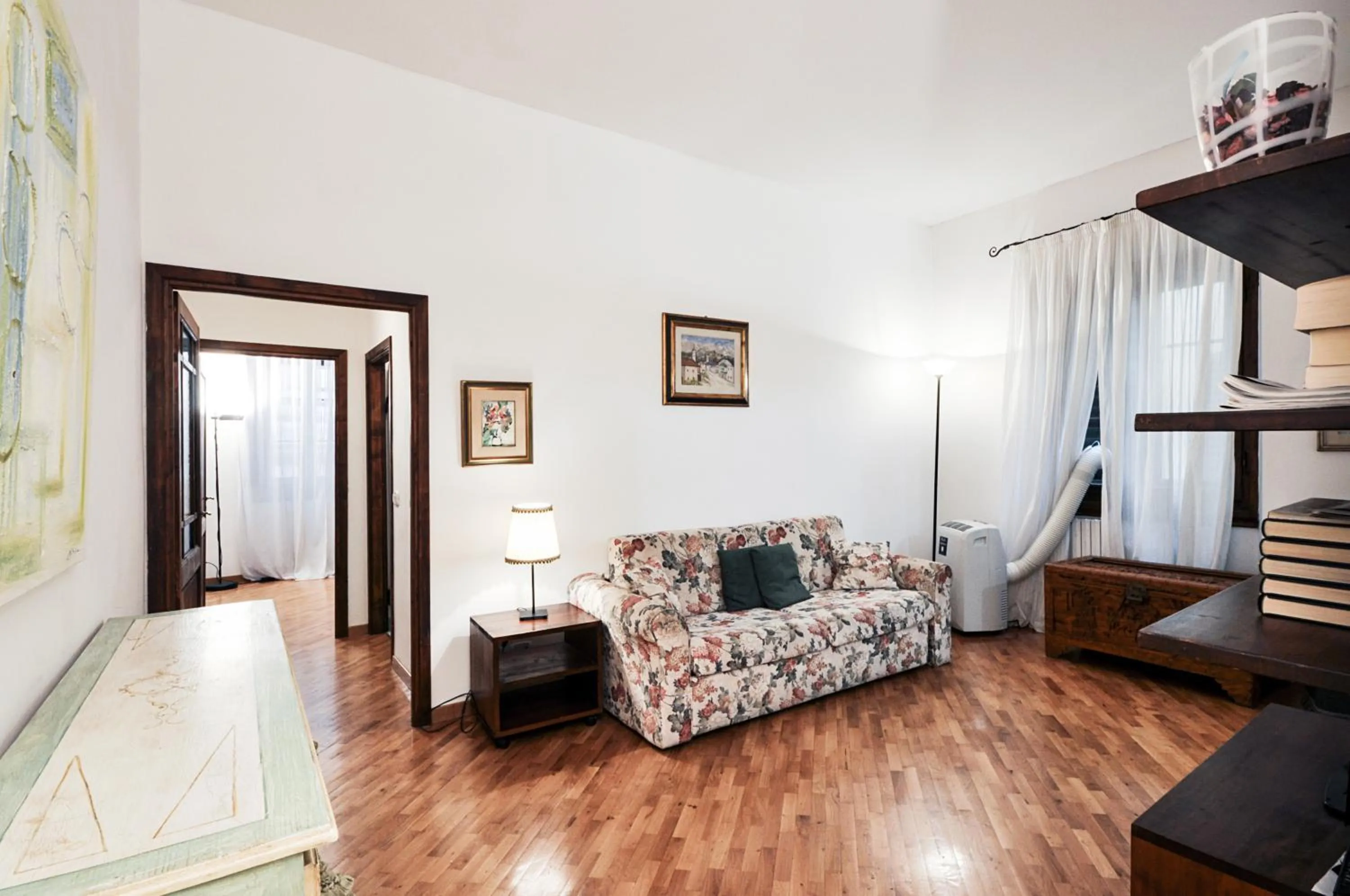 Living room in Uffizi Apartment 2