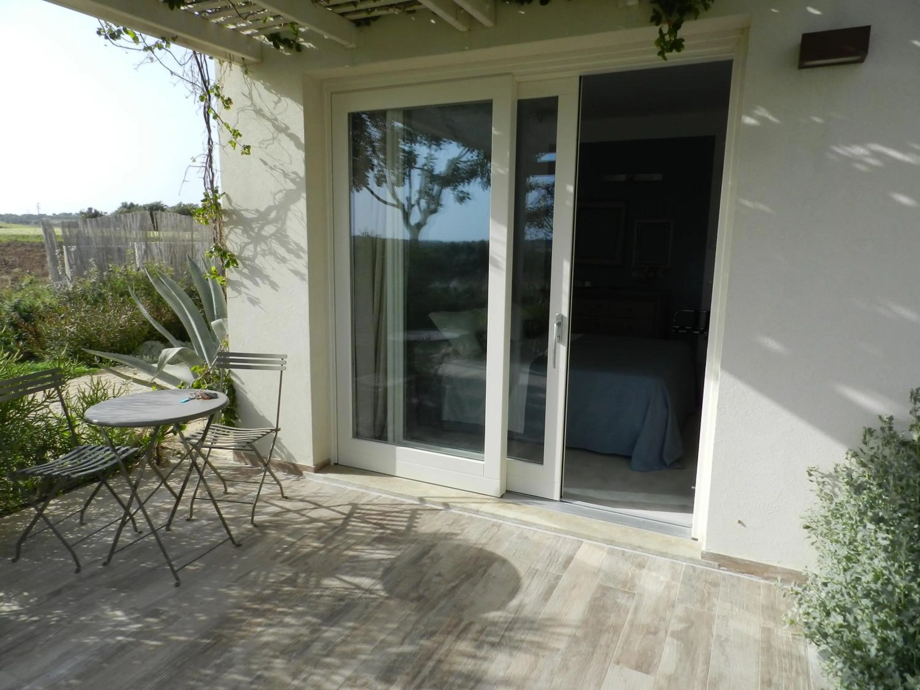 Patio in Scilla Maris Charming Suites