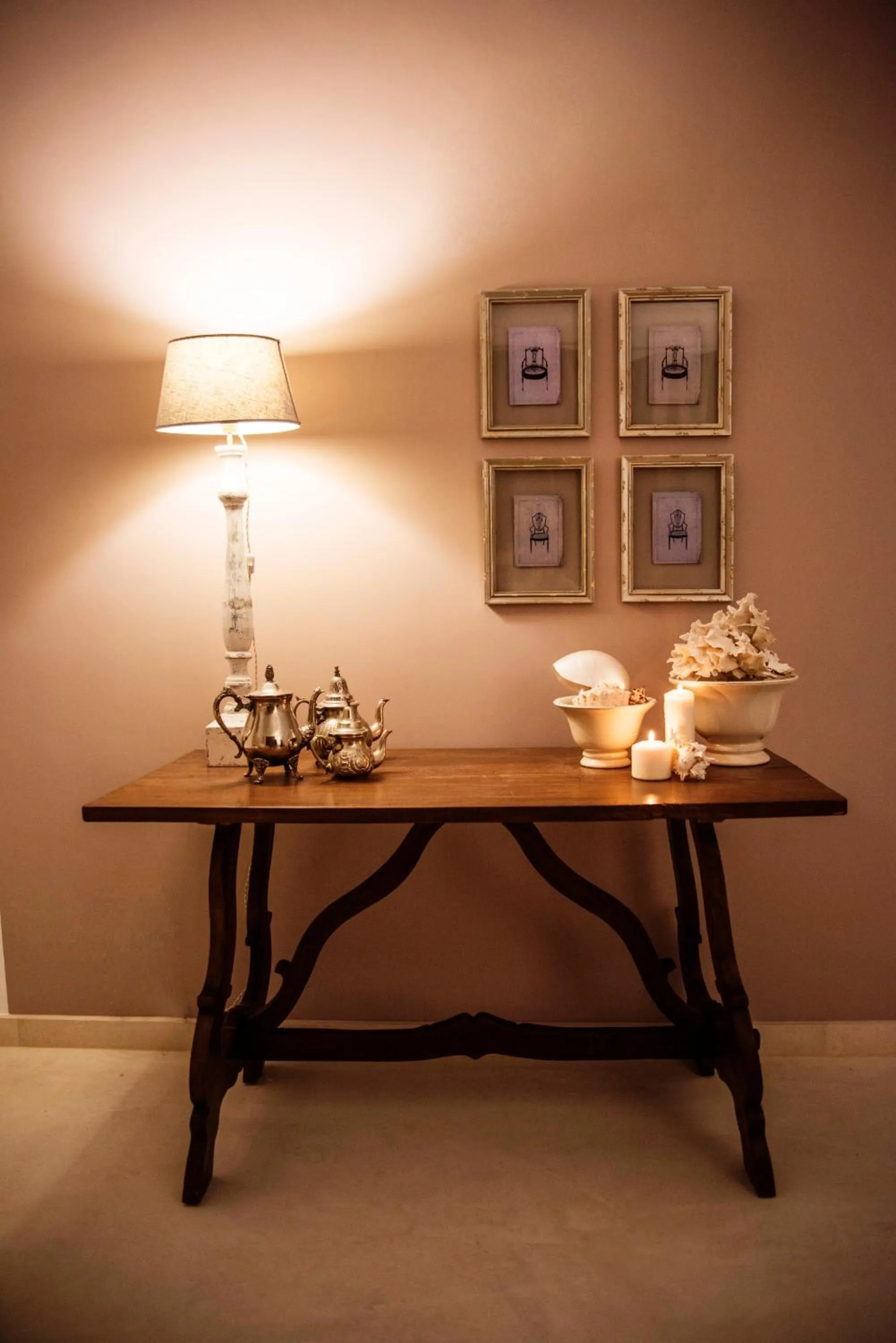 Decorative detail in Scilla Maris Charming Suites