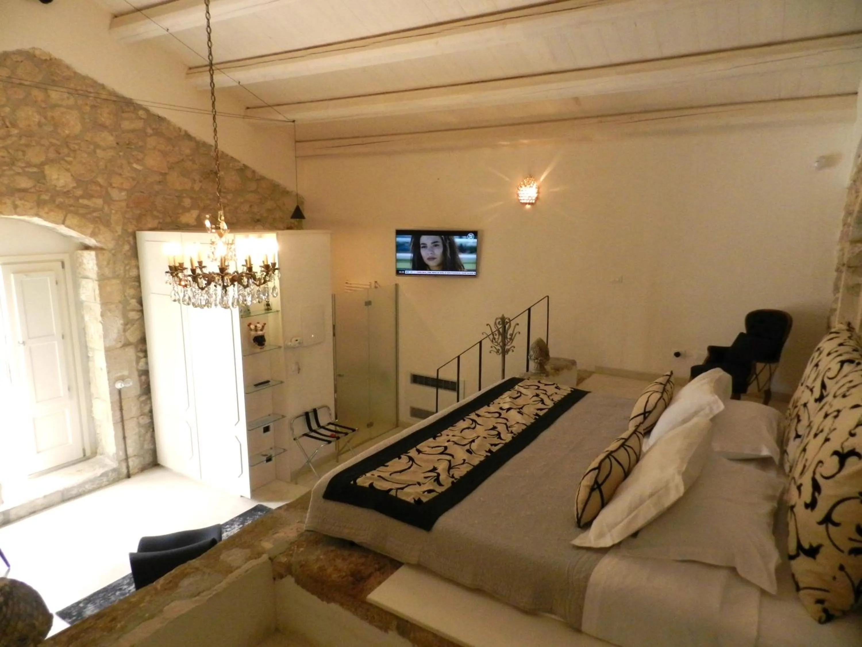 Bedroom, Bed in Scilla Maris Charming Suites