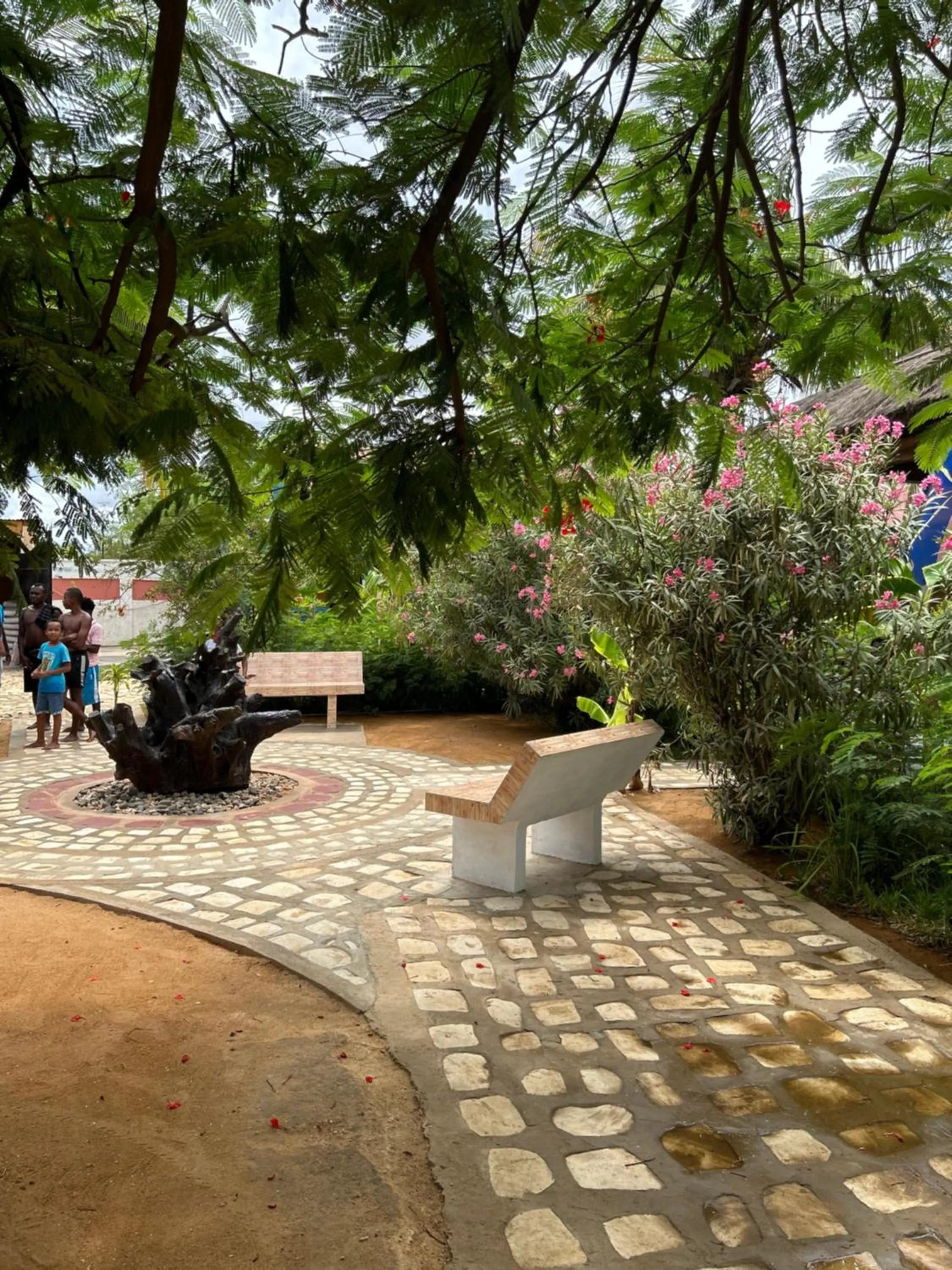 Day in Bohobé Naboty