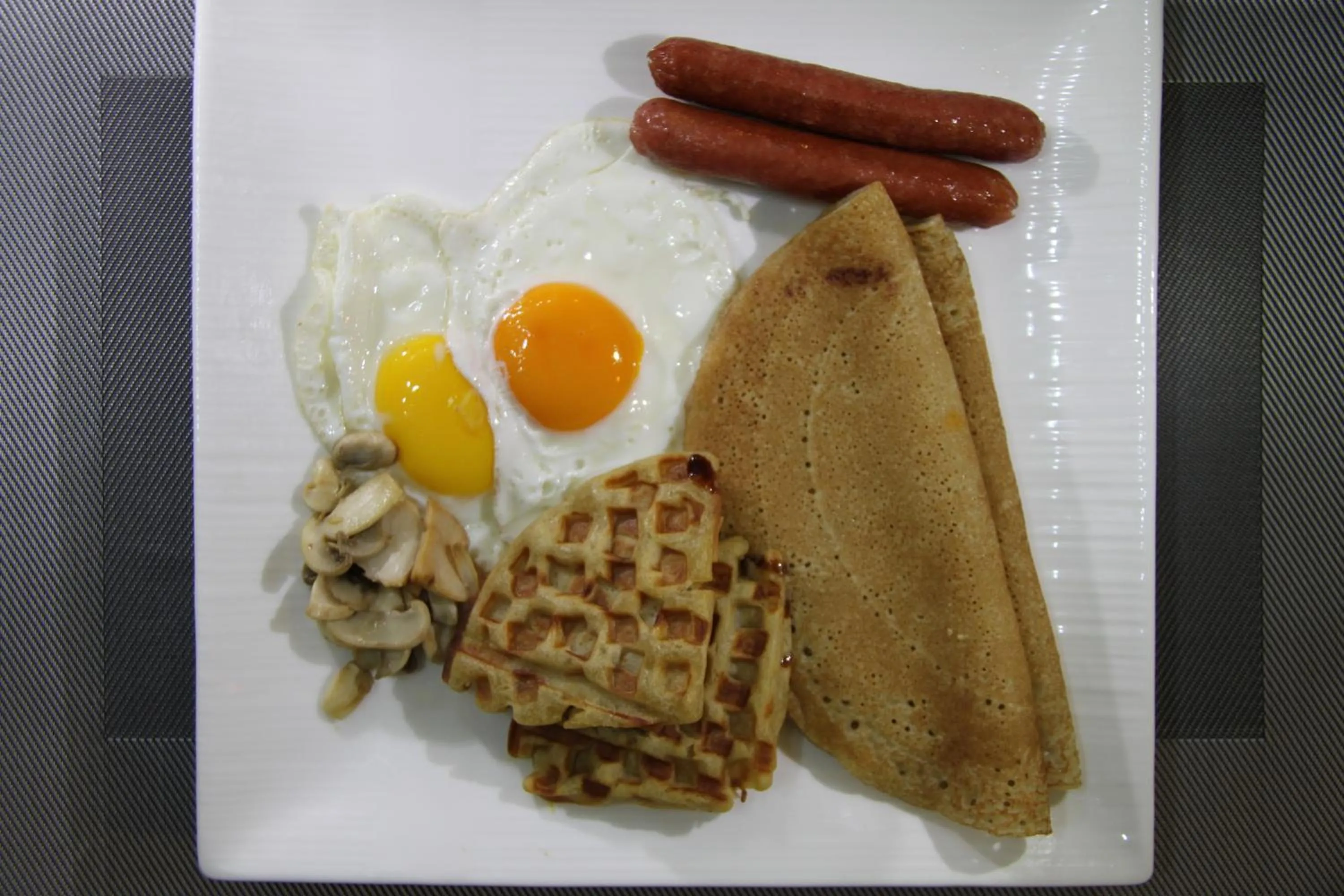 Breakfast in East Point Hotel Moshi