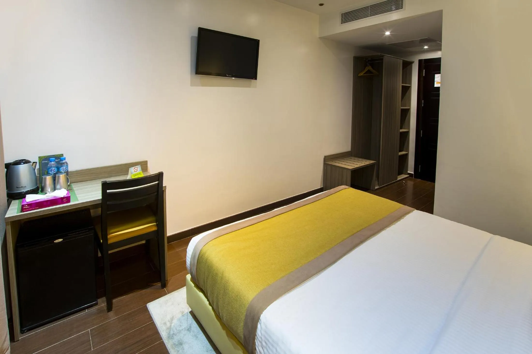 Bed in Hotel Best Night