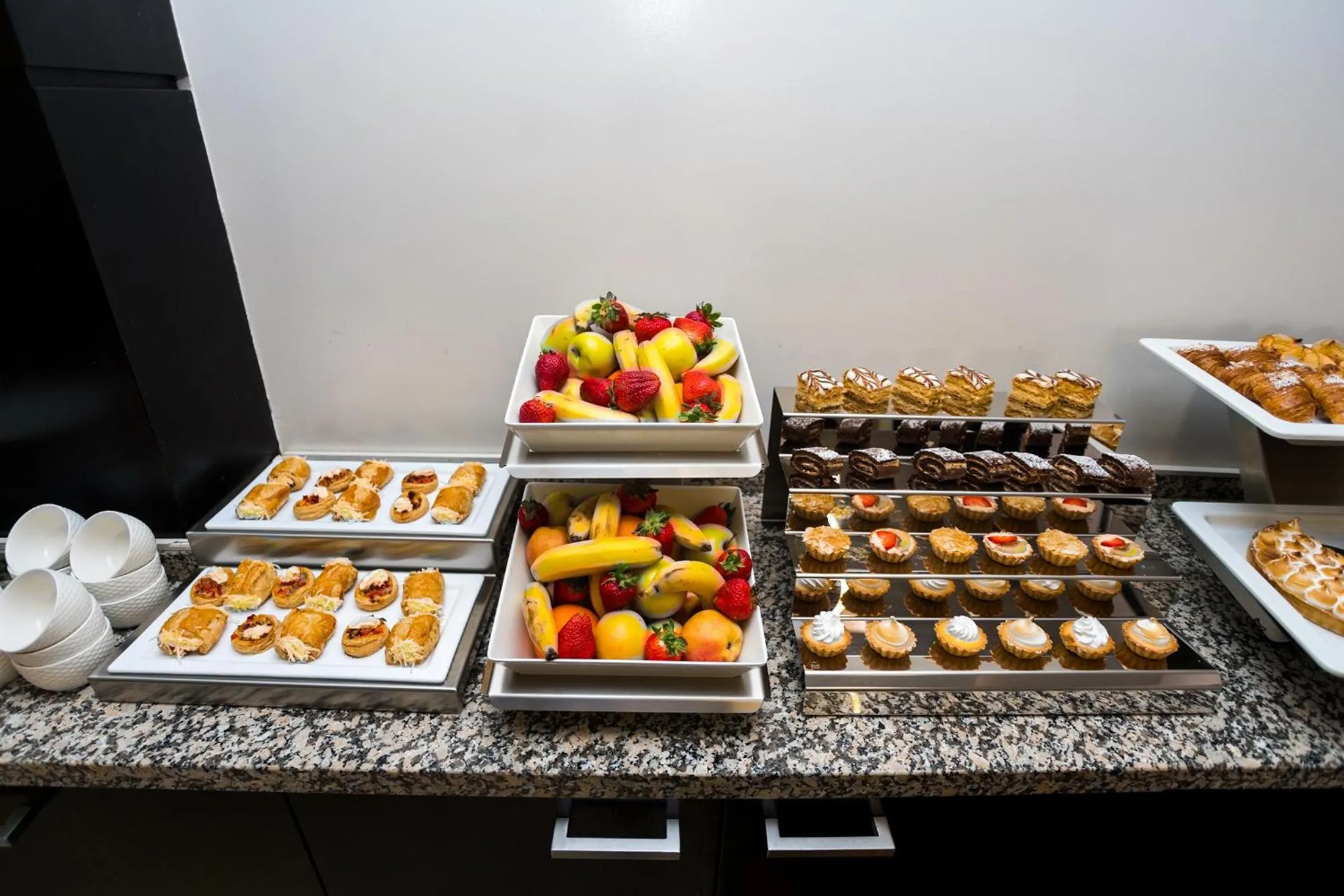 Breakfast in Hotel Best Night