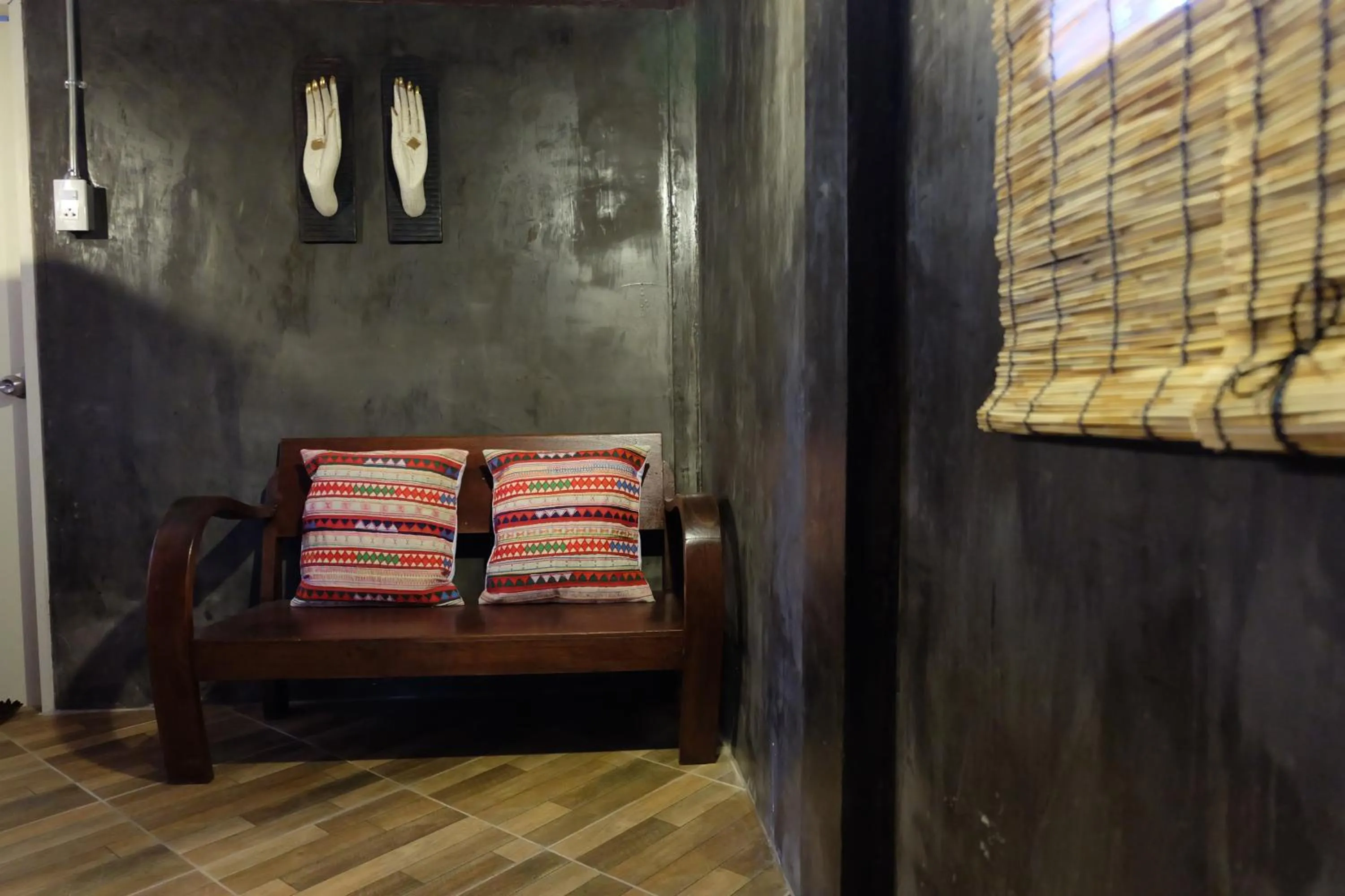 Photo of the whole room in Kittawan Home&Gallery