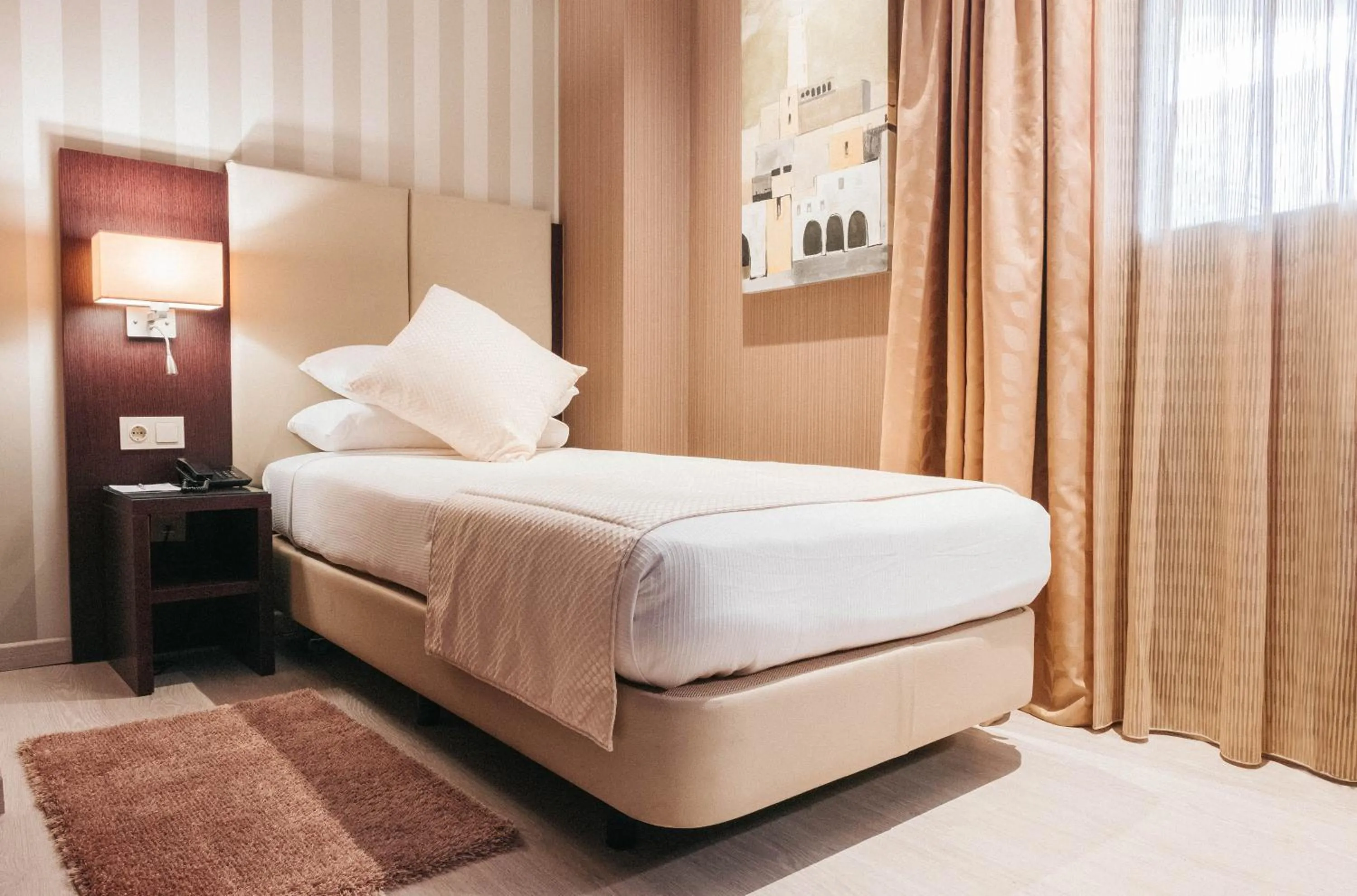 Bed in AZ Hôtels Zeralda