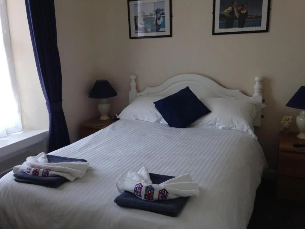 Bed in Caledonia Guest House