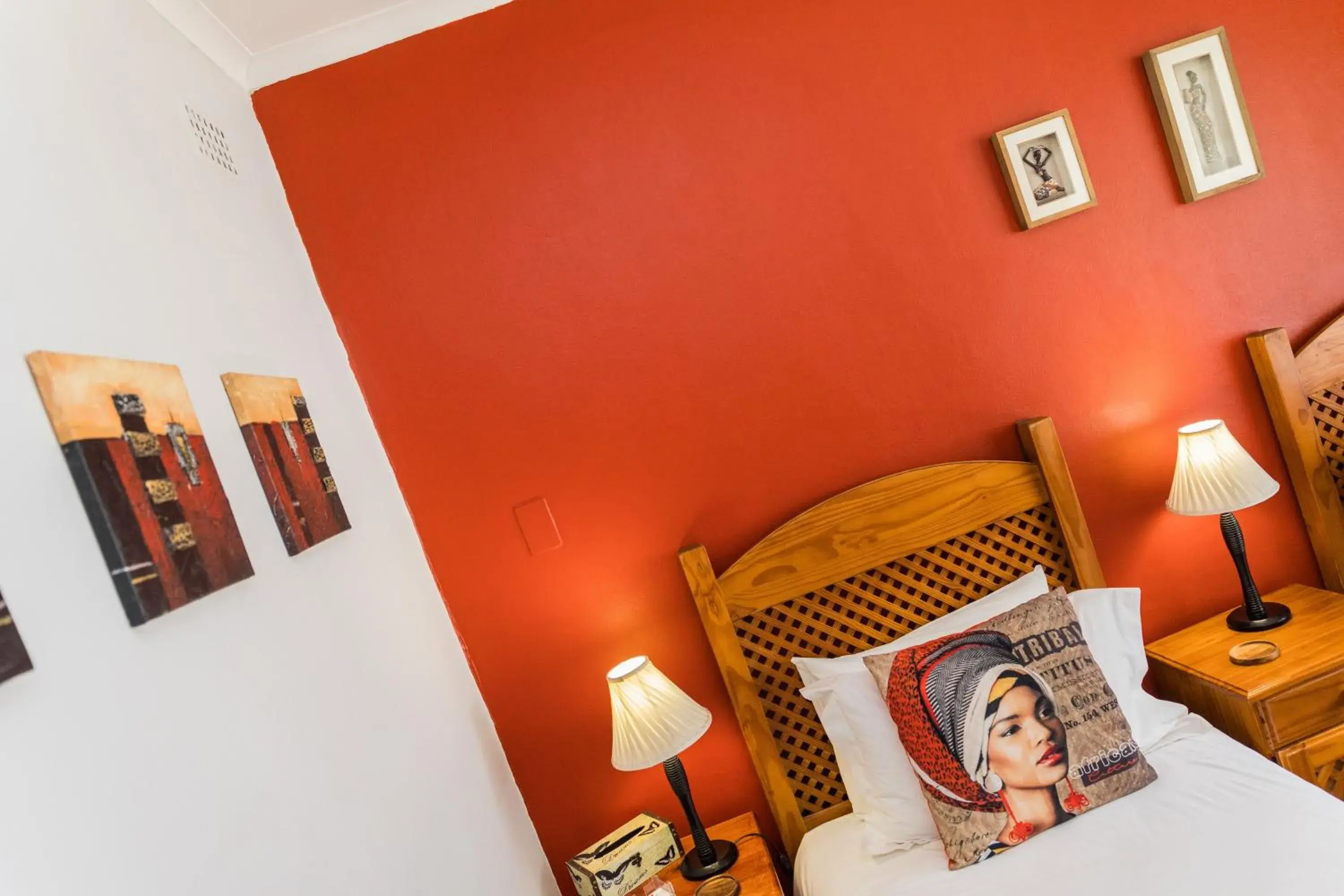 Standard Twin Room - single occupancy in Rozendal Guest House Standard Twin Room - single occupancy in Rozendal Guest House