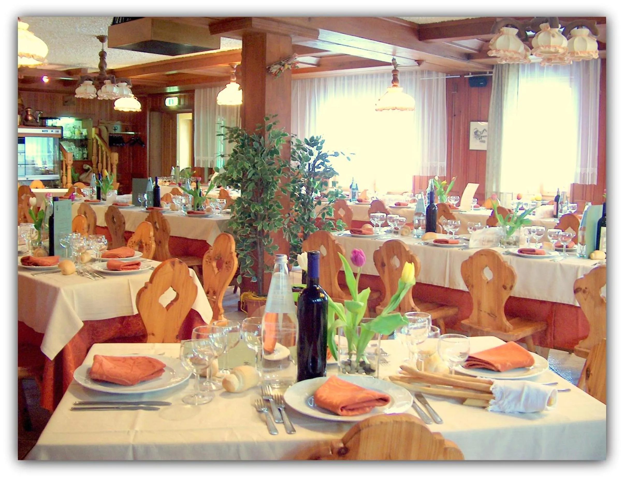 Restaurant/places to eat in Hotel Beau Sejour