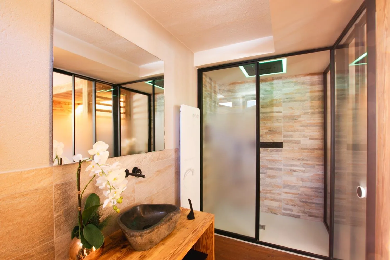 Sauna in Hotel Beau Sejour