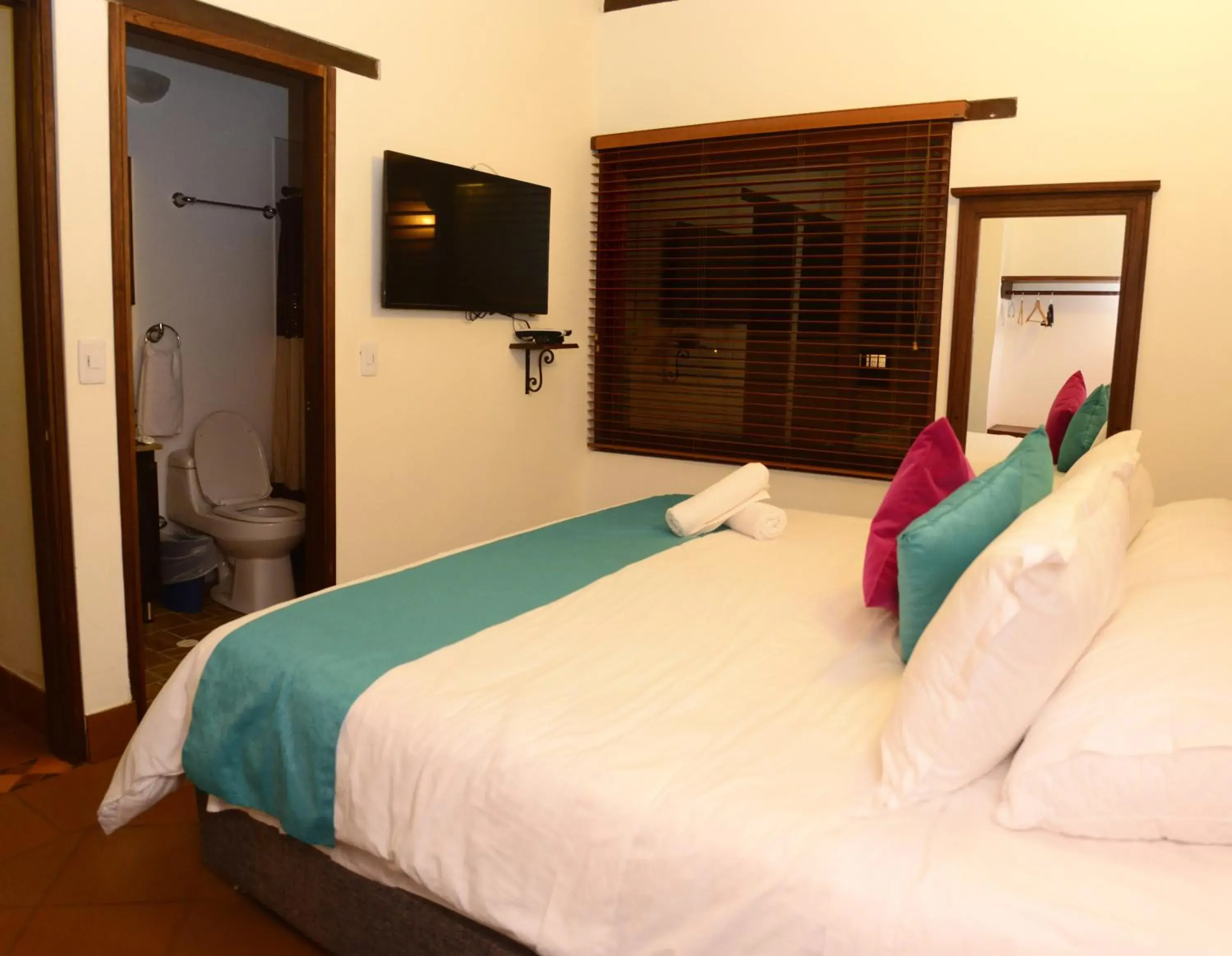 Double Room - single occupancy in Plaza Medina Hotel Double Room - single occupancy in Plaza Medina Hotel