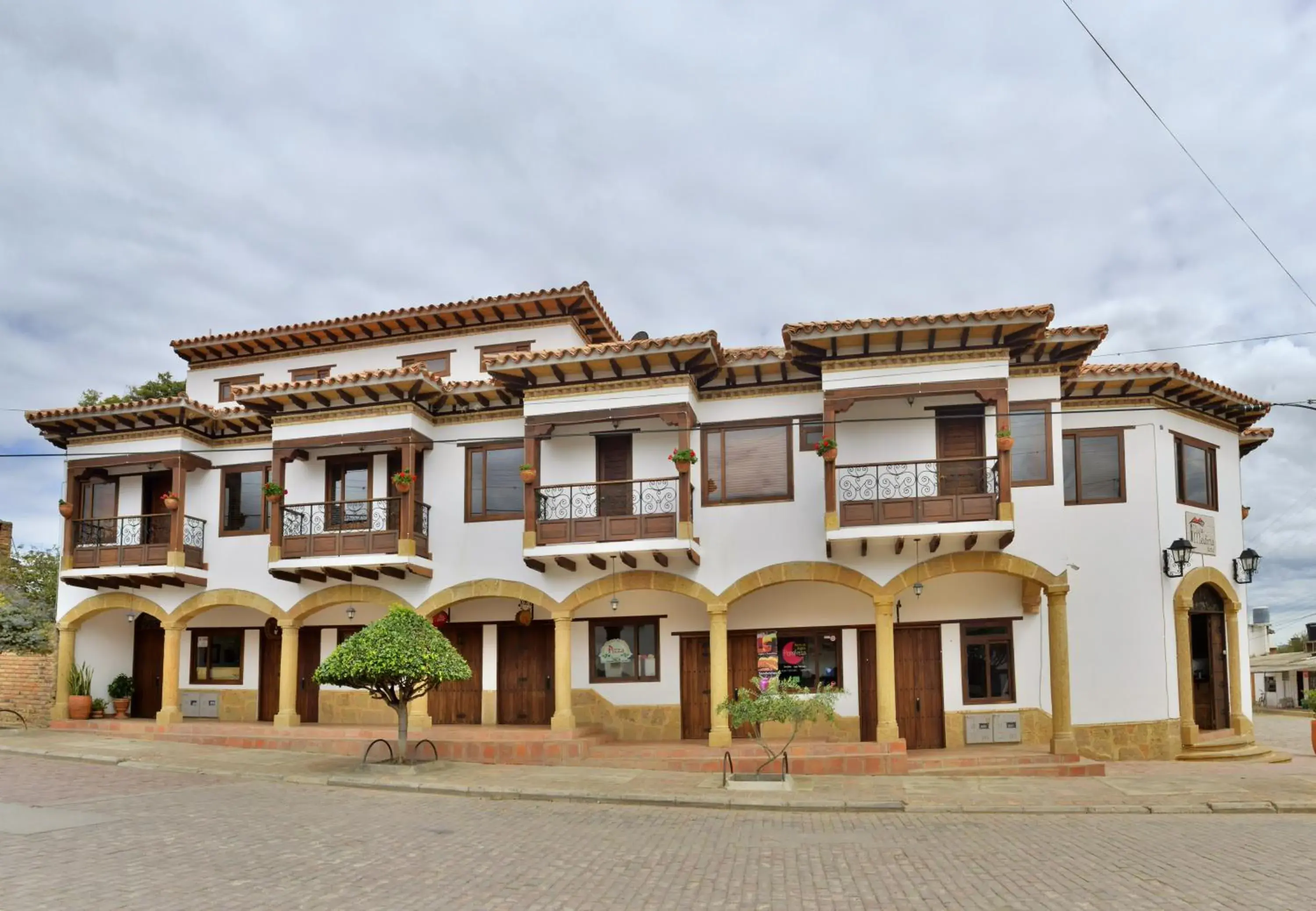 Apartment with Balcony in Plaza Medina Hotel Apartment with Balcony in Plaza Medina Hotel