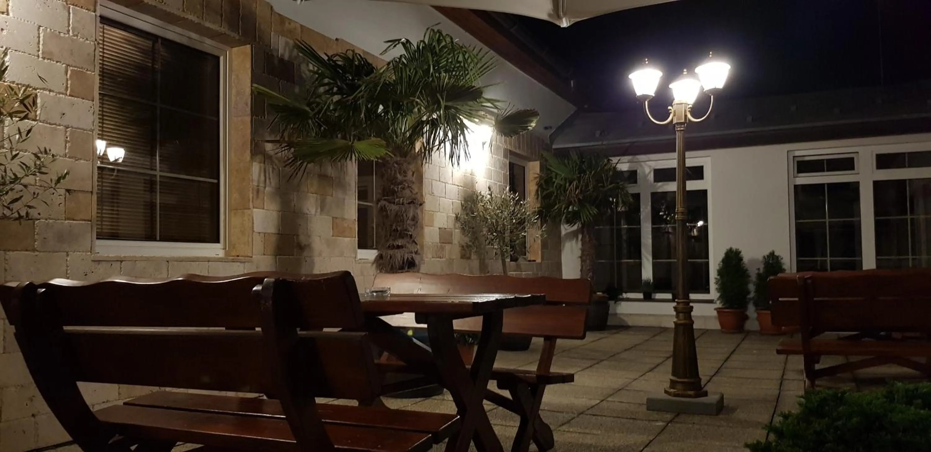 Seating area in Hotel Diana