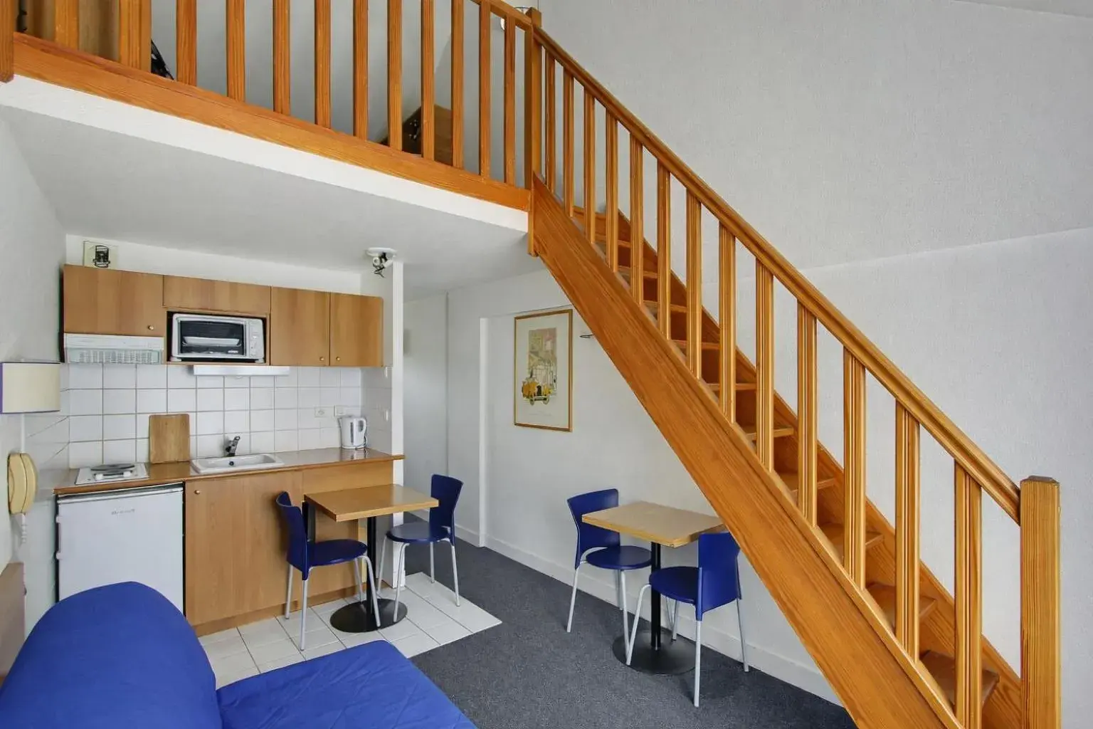 Studio - single occupancy - Split Level (2 adults+2children) in Les Lilas Serviced Apartments Studio - single occupancy - Split Level (2 adults+2children) in Les Lilas Serviced Apartments