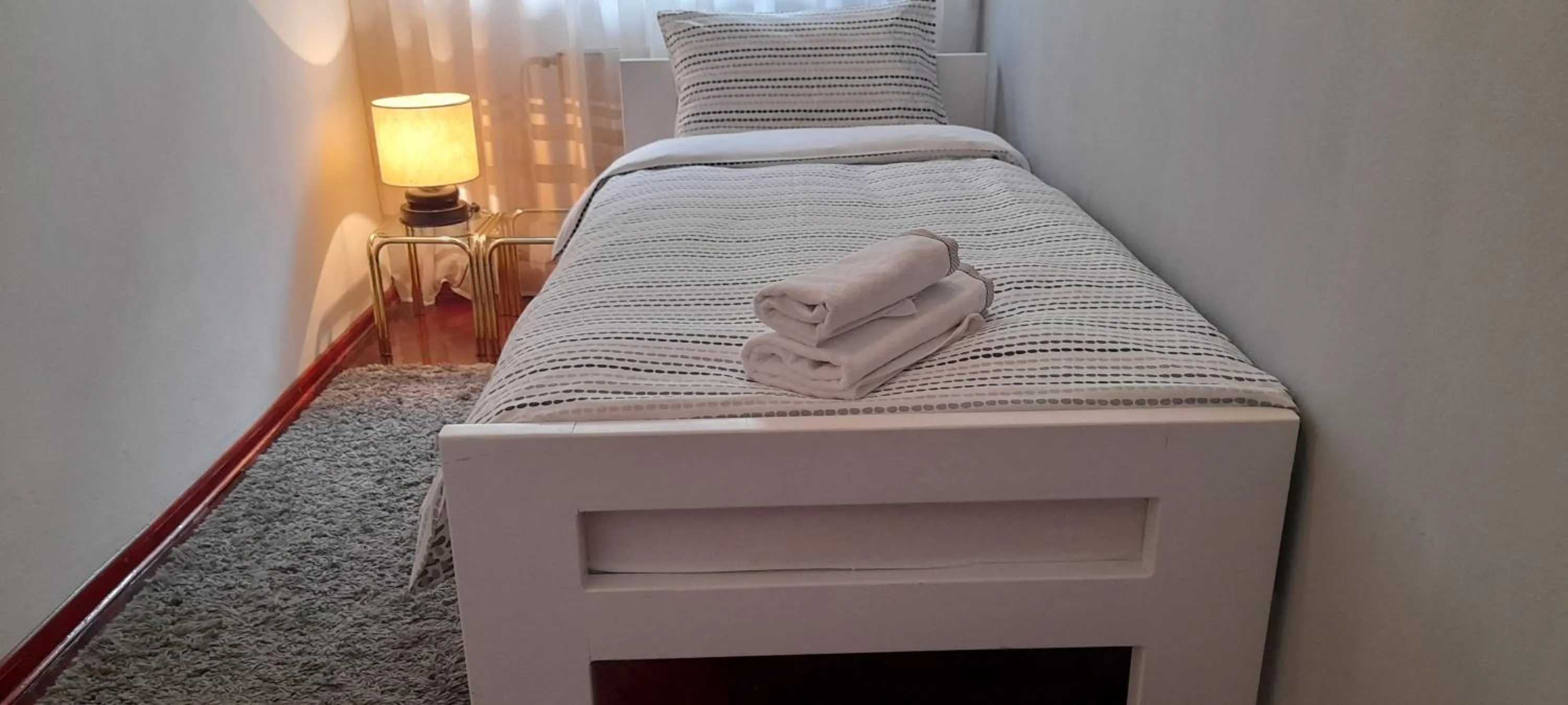Three-Bedroom Apartment in Apartment Dok