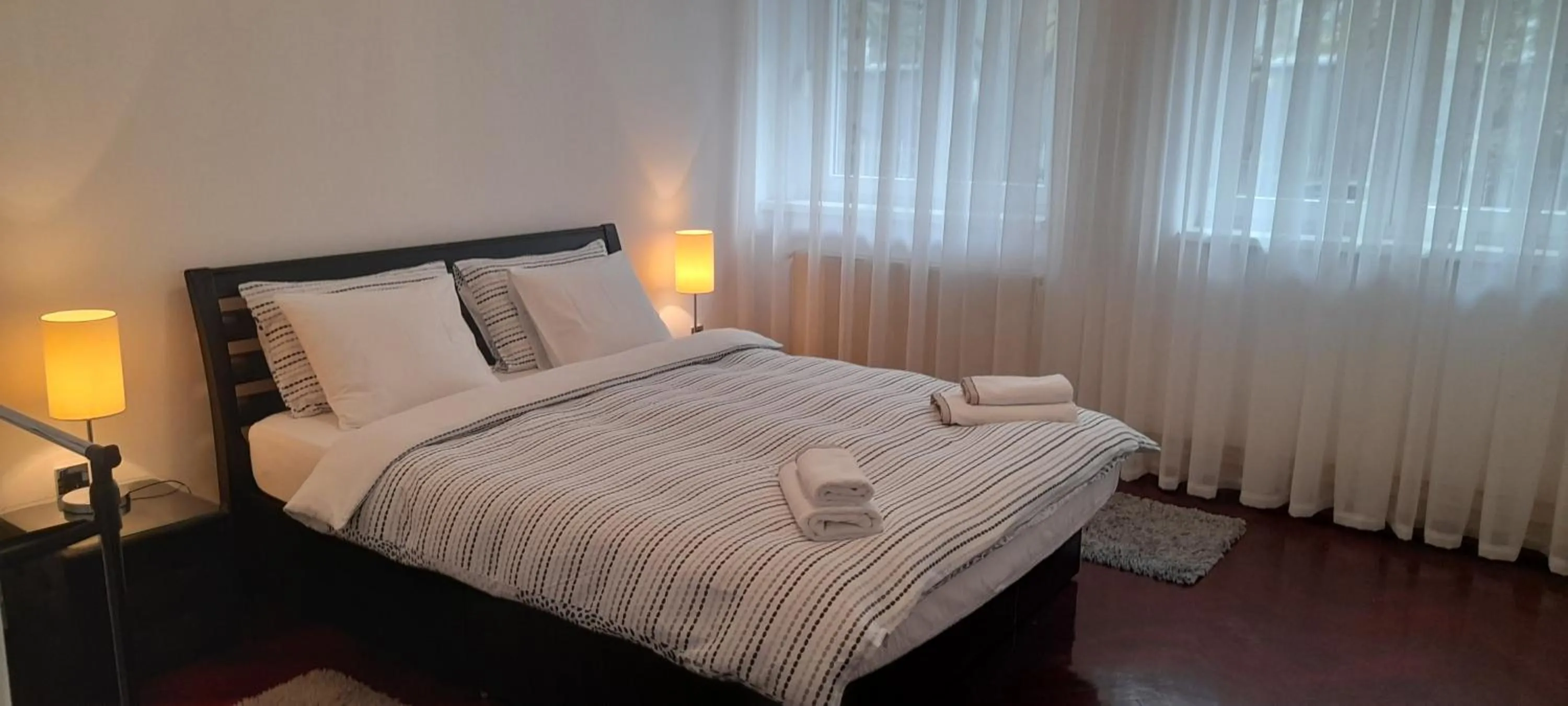 Bed in Apartment Dok