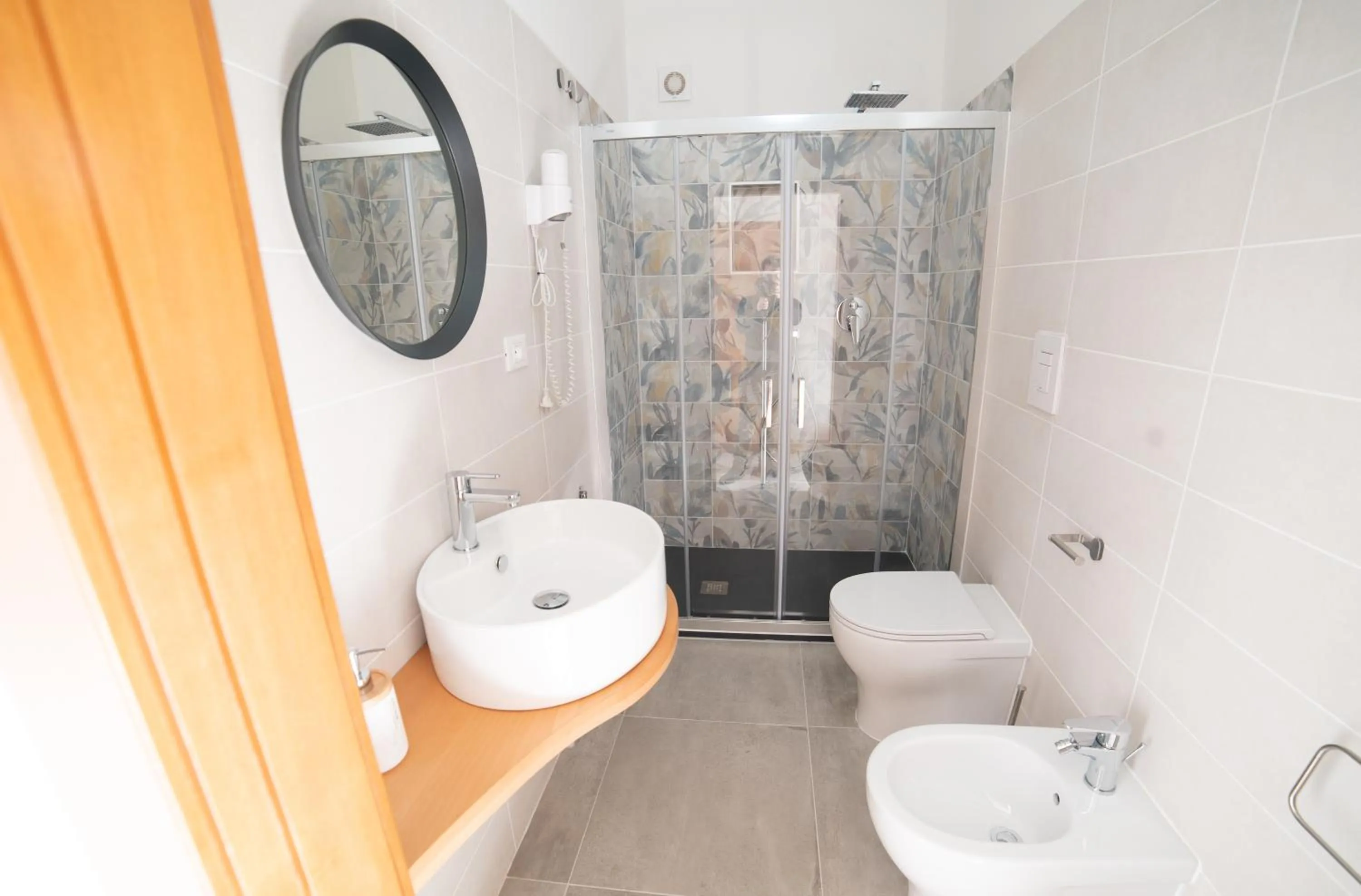 Shower in B&B Belvedere