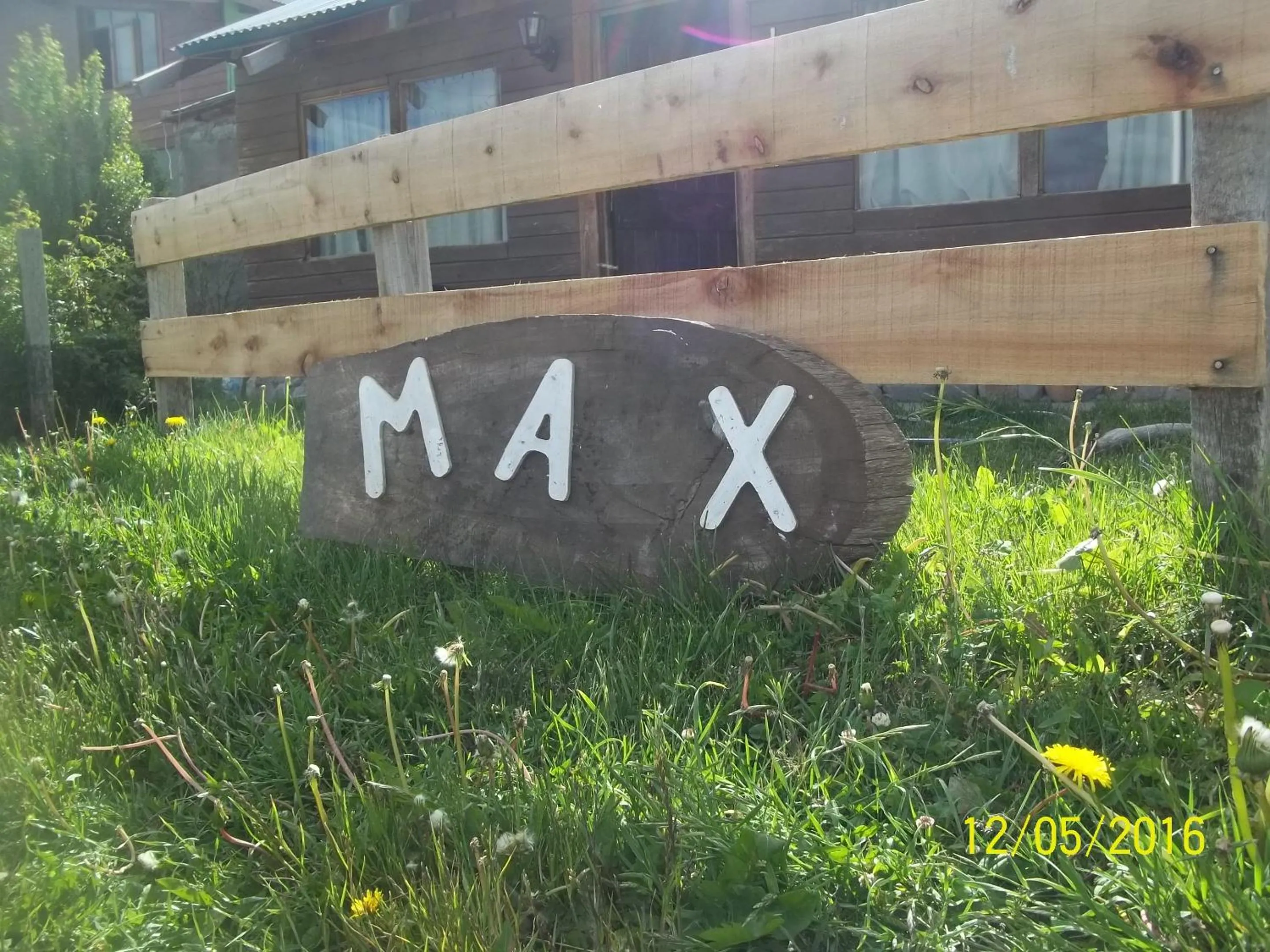 Facade/entrance in Max