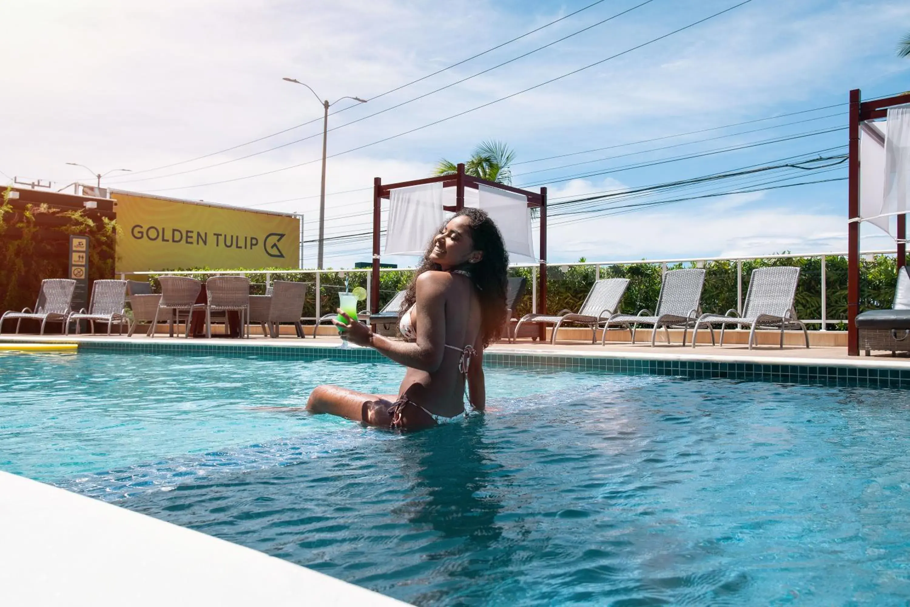 Swimming pool in Golden Tulip Natal Ponta Negra Swimming pool in Golden Tulip Natal Ponta Negra