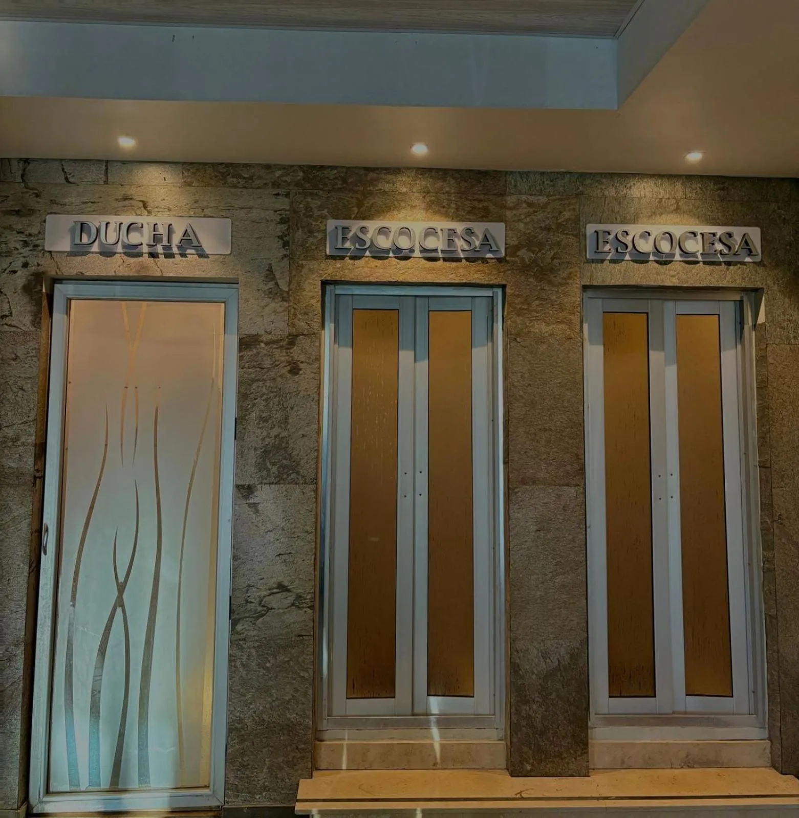 Arena Resort