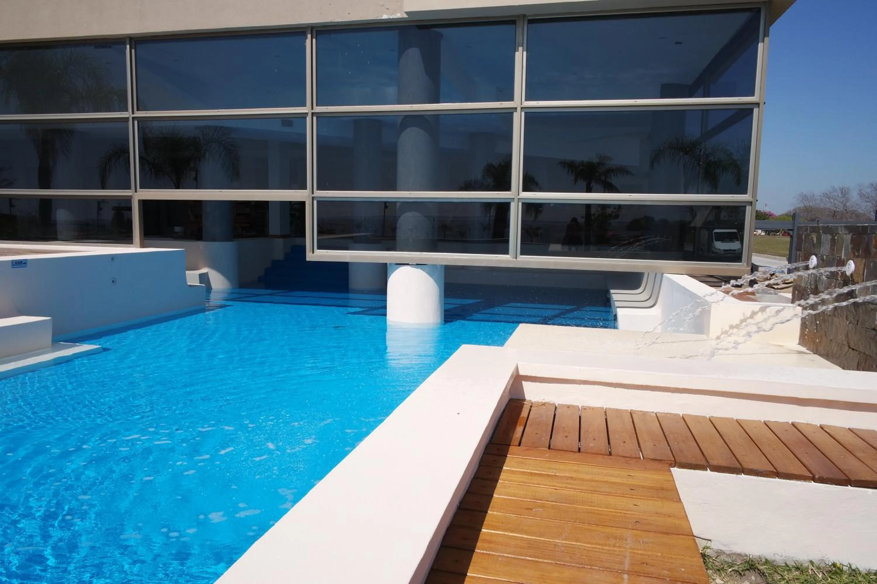 Arena Resort