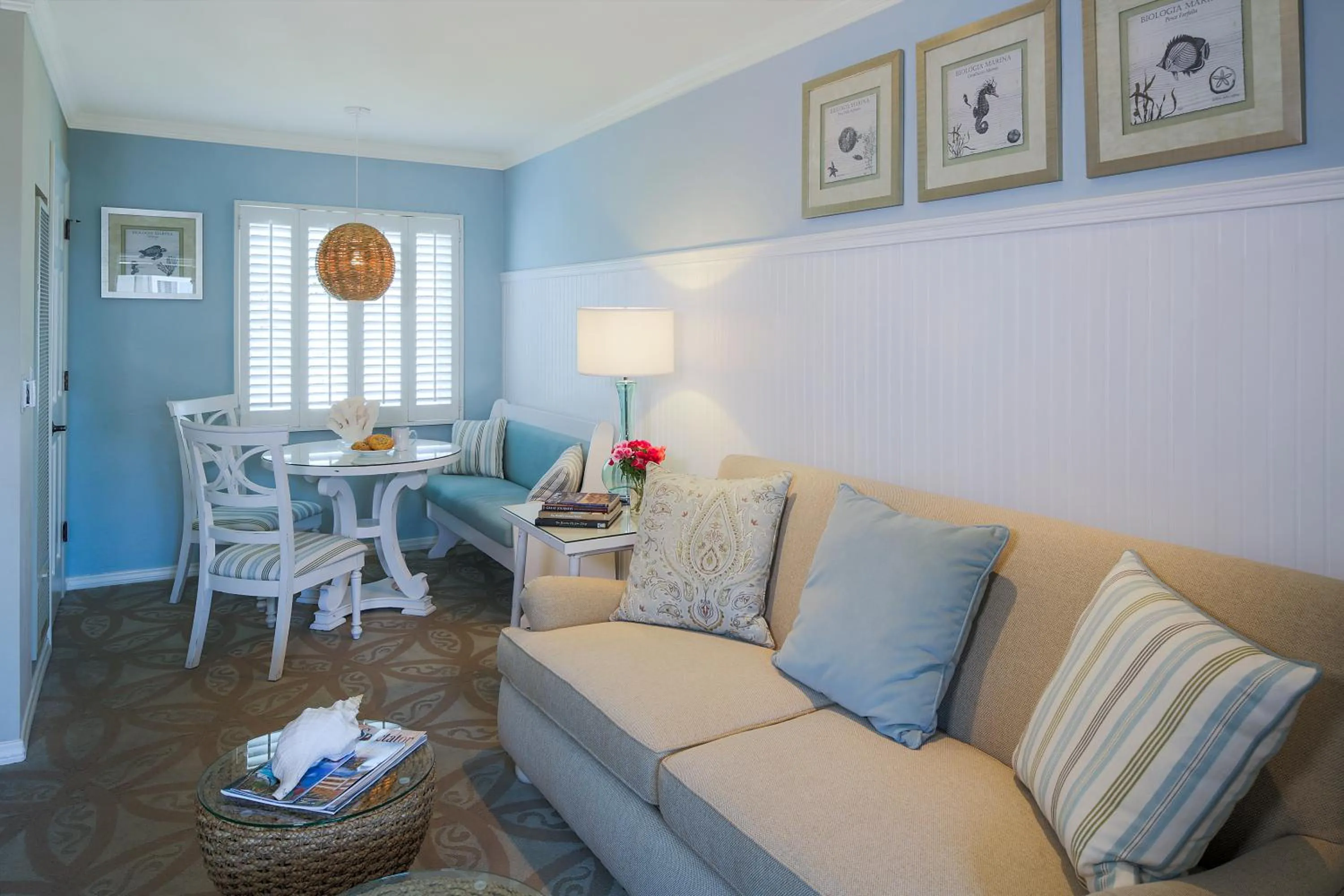 Living room in Scripps Inn
