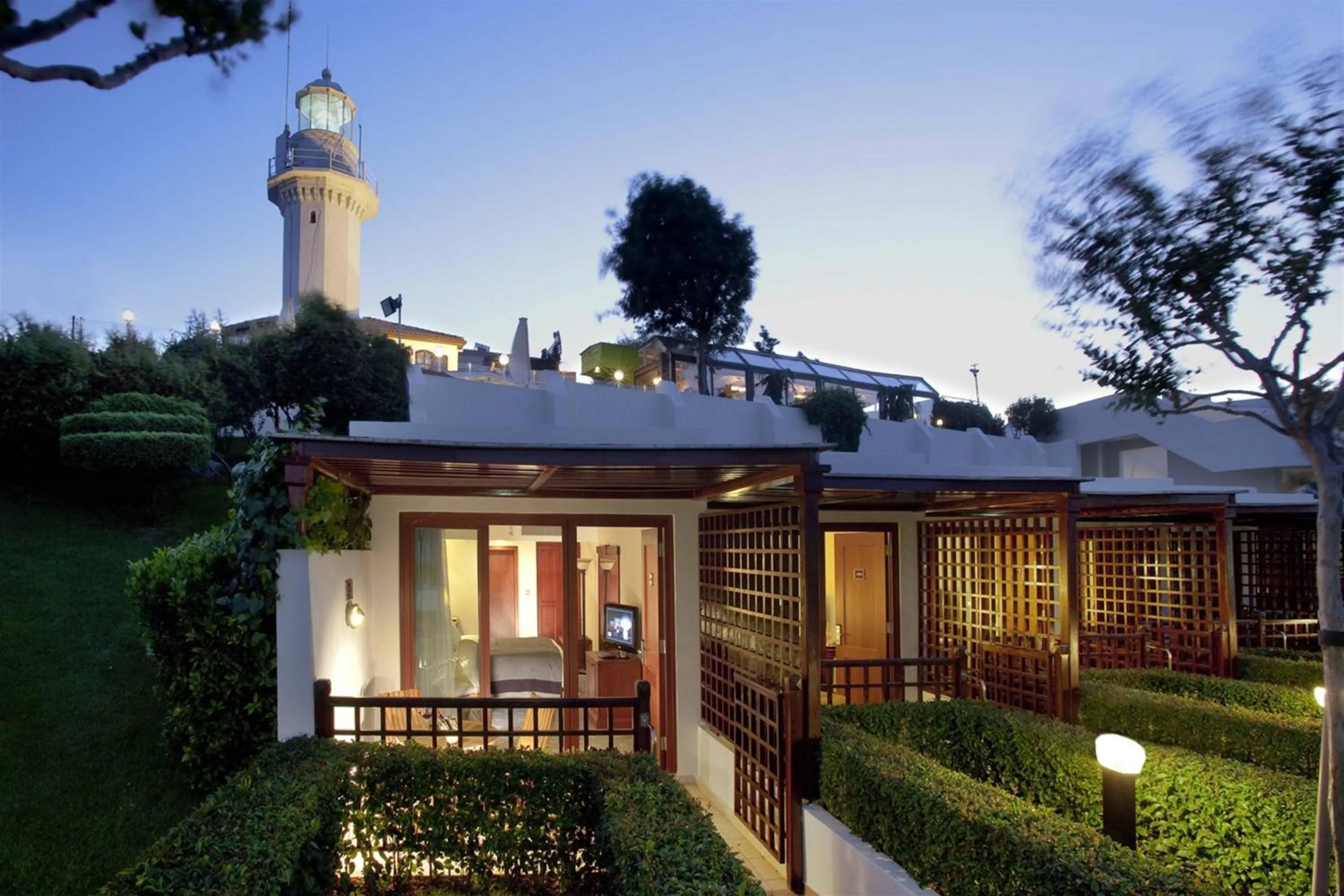 Photo of the whole room in Renaissance Polat Istanbul Hotel