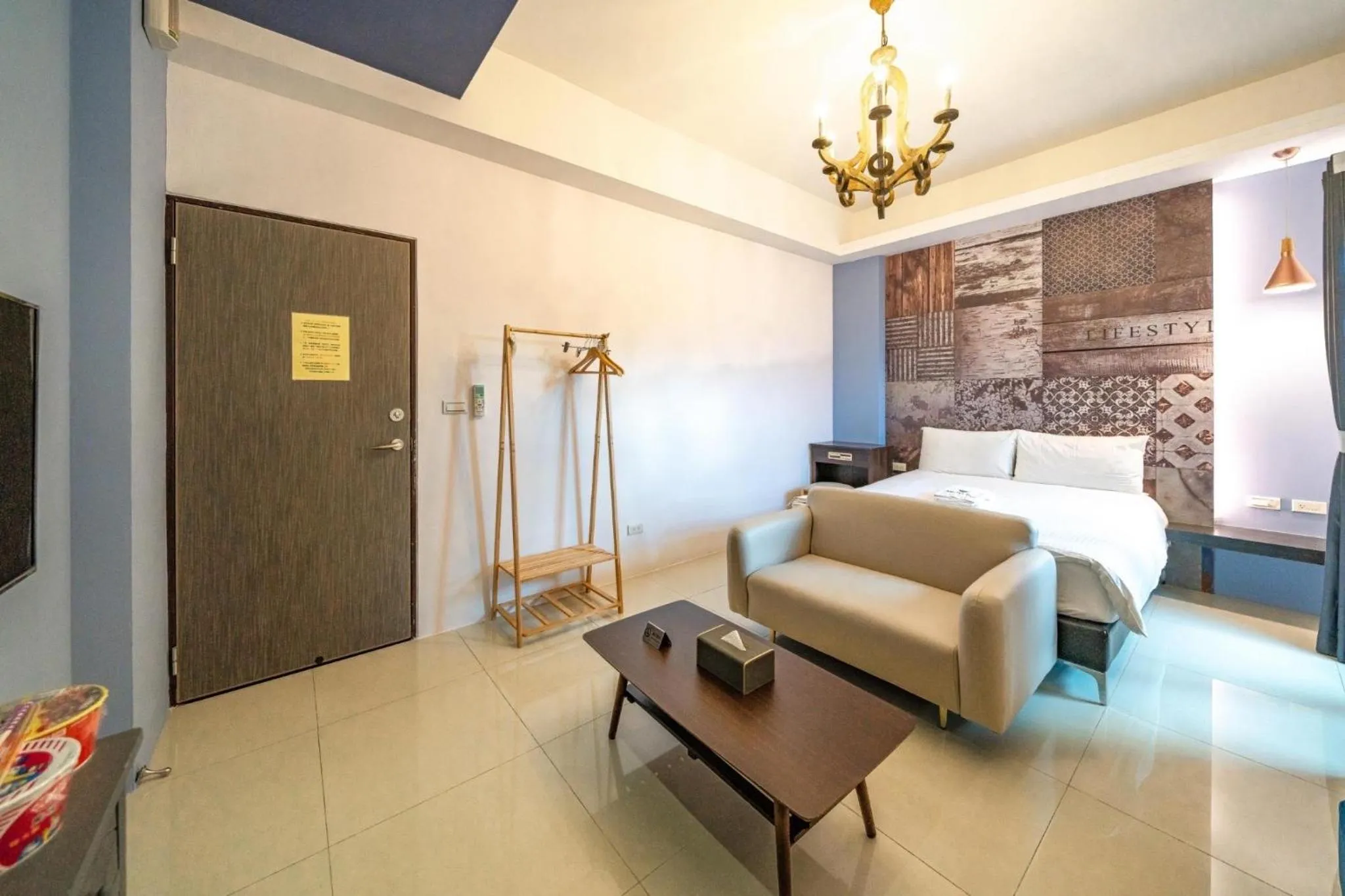 Bed in 咩咩不是羊民宿Mieh's Inn 花蓮市區 電梯 寵物友善民宿