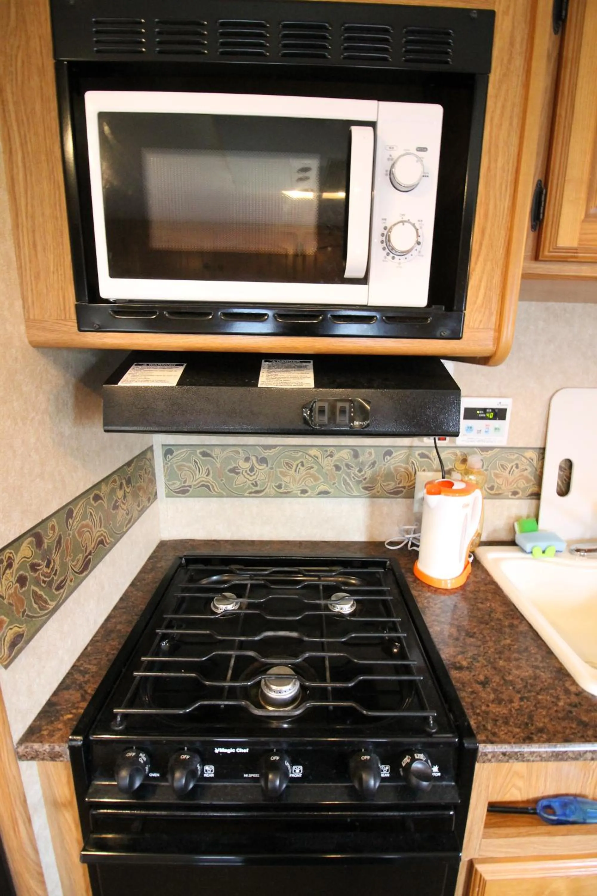 Kitchen or kitchenette in Tomareru Himitsukichi L-Base