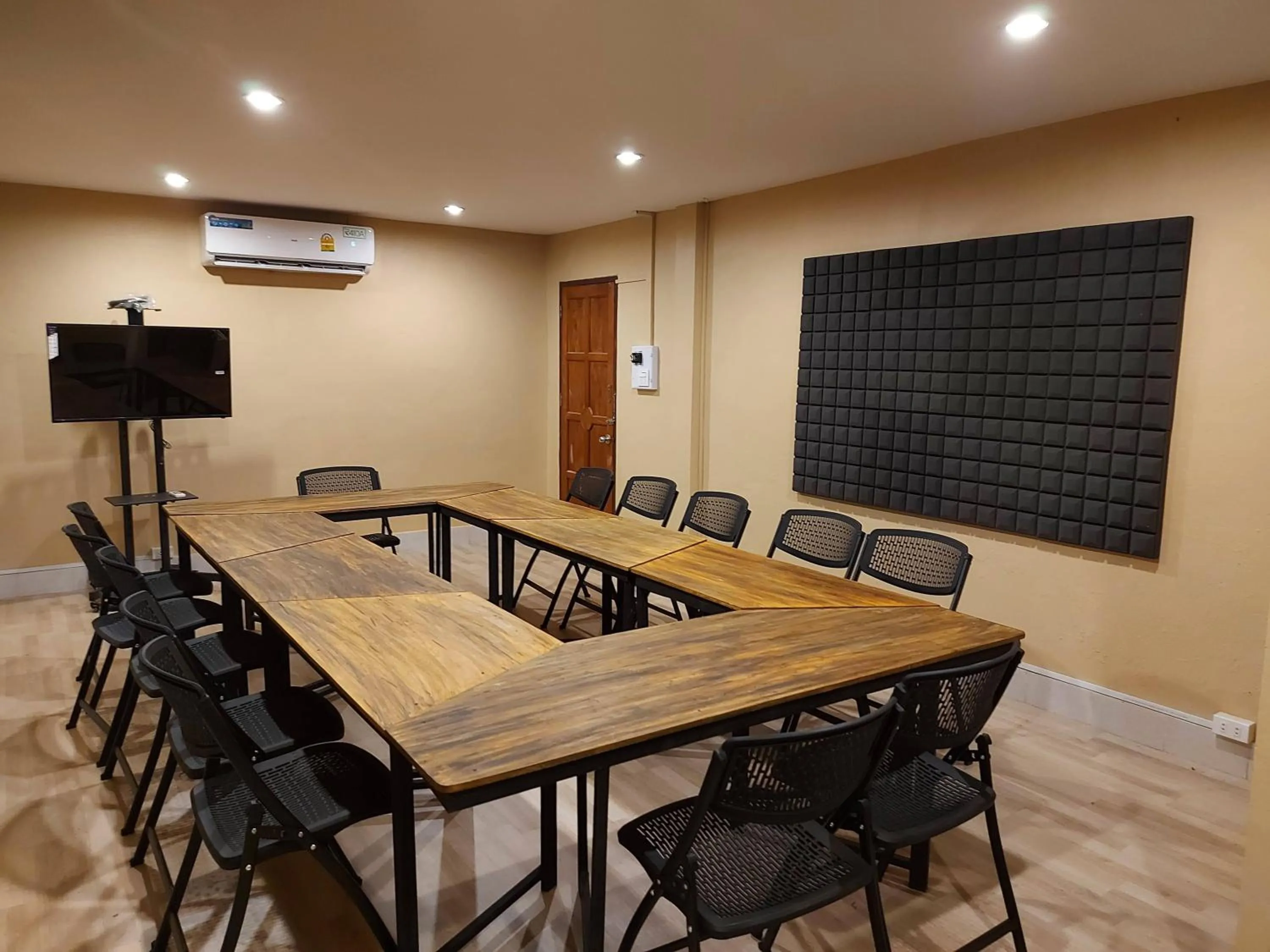 Meeting/conference room in Pilgrim's Kitchen & Inn