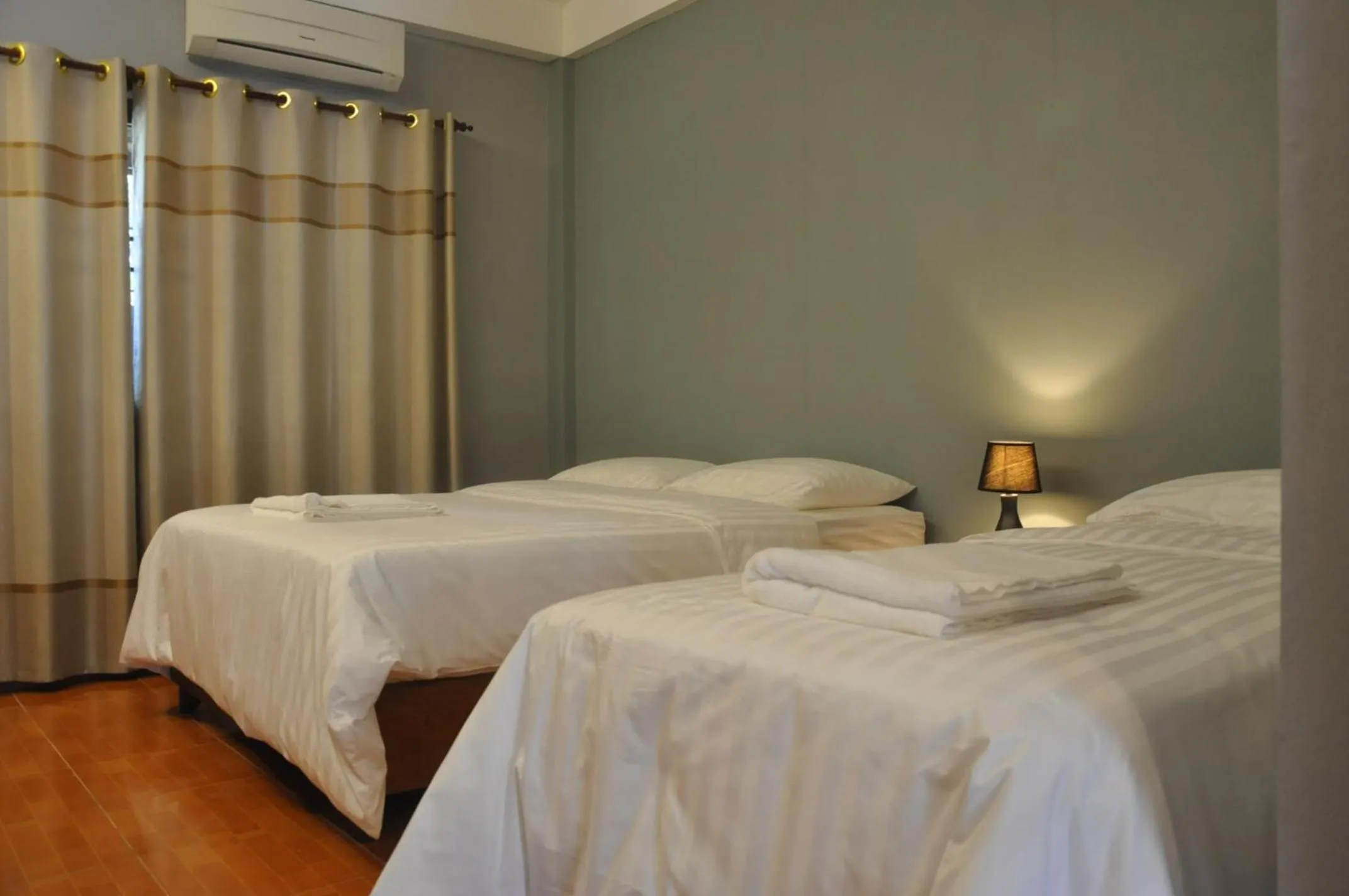 Bed in Pilgrim's Kitchen & Inn