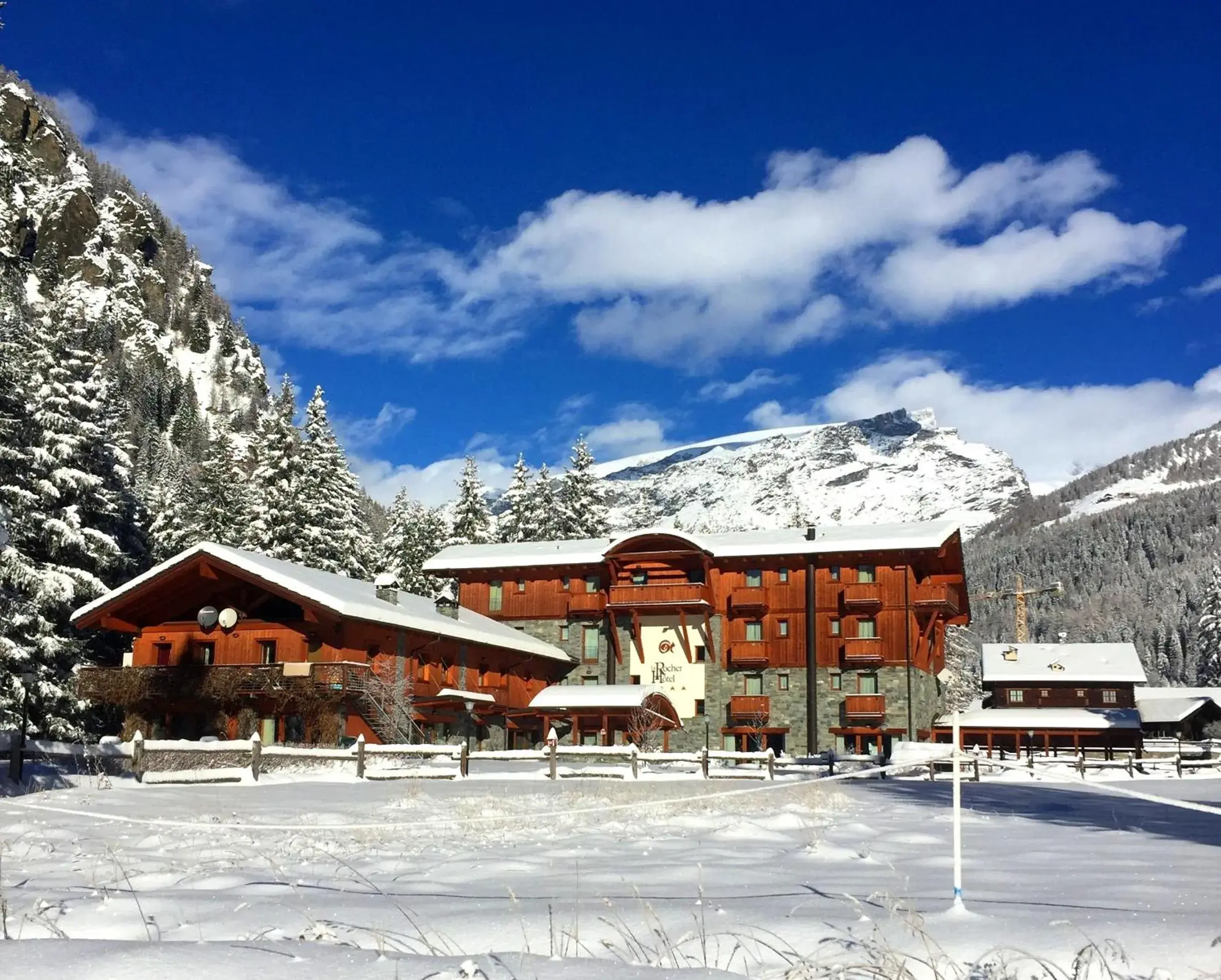Le Rocher Hotel Le Rocher Hotel