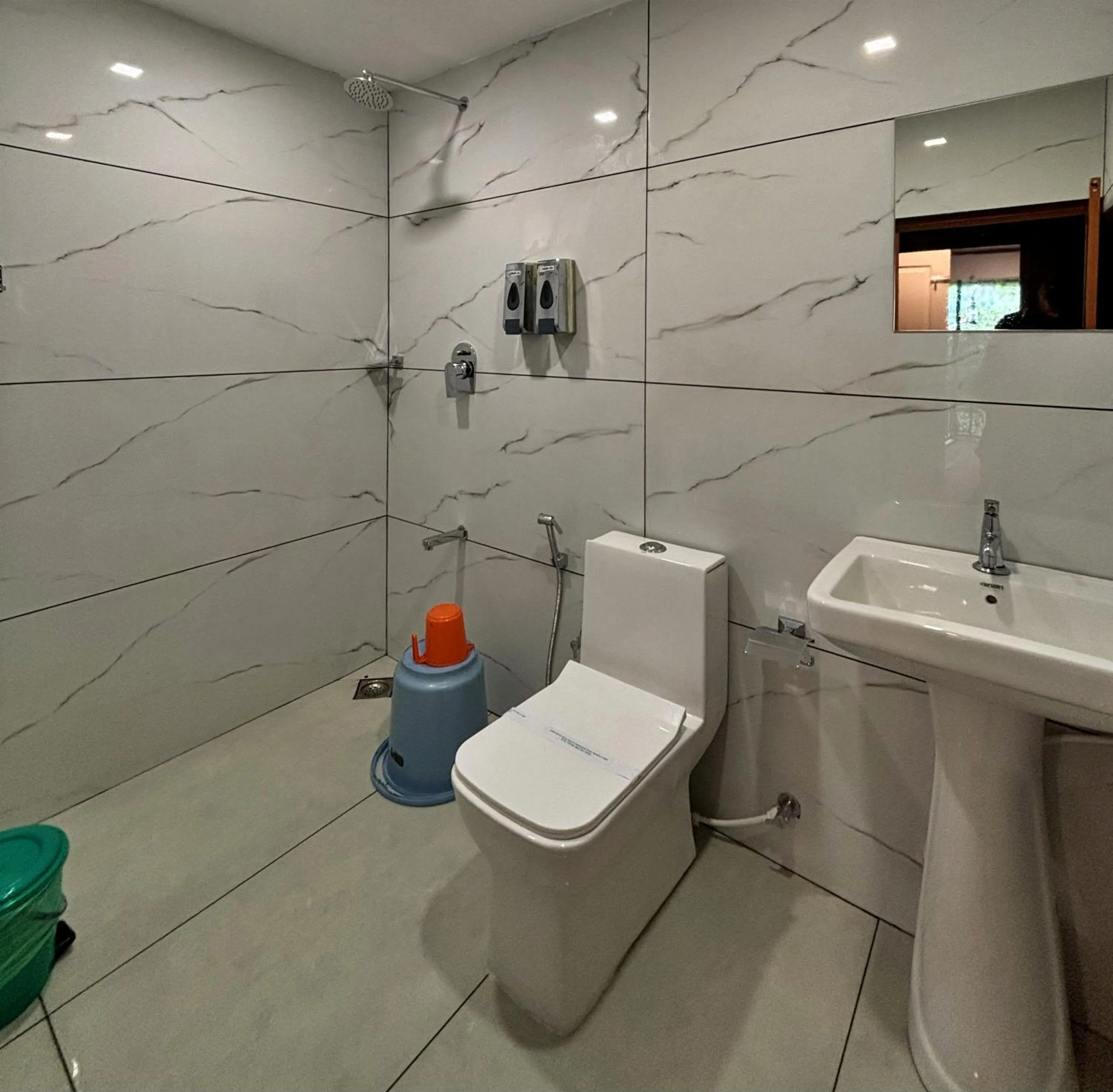 Shower in Ela Ecoland Nature Retreat