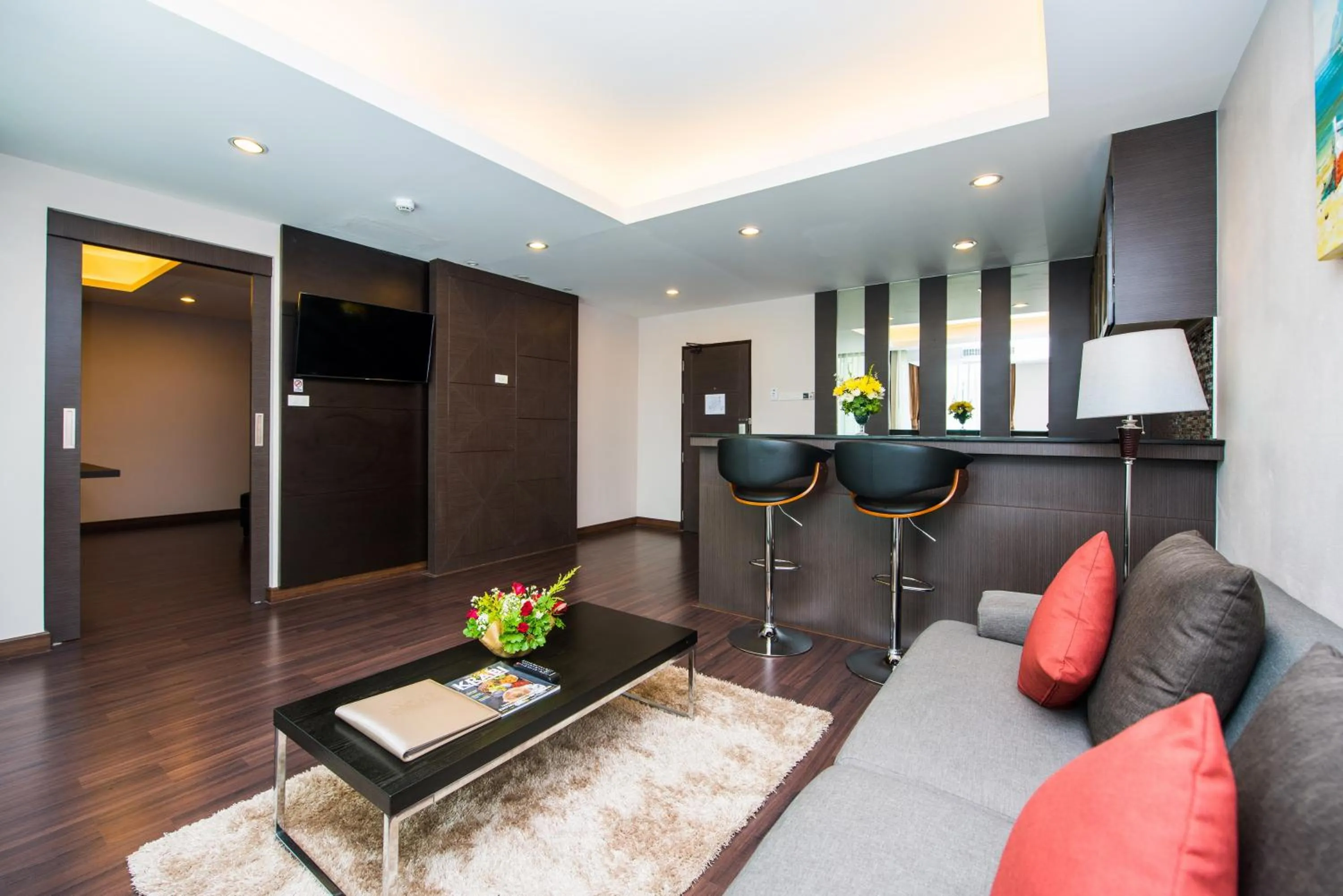 Photo of the whole room in Tetris Hotel