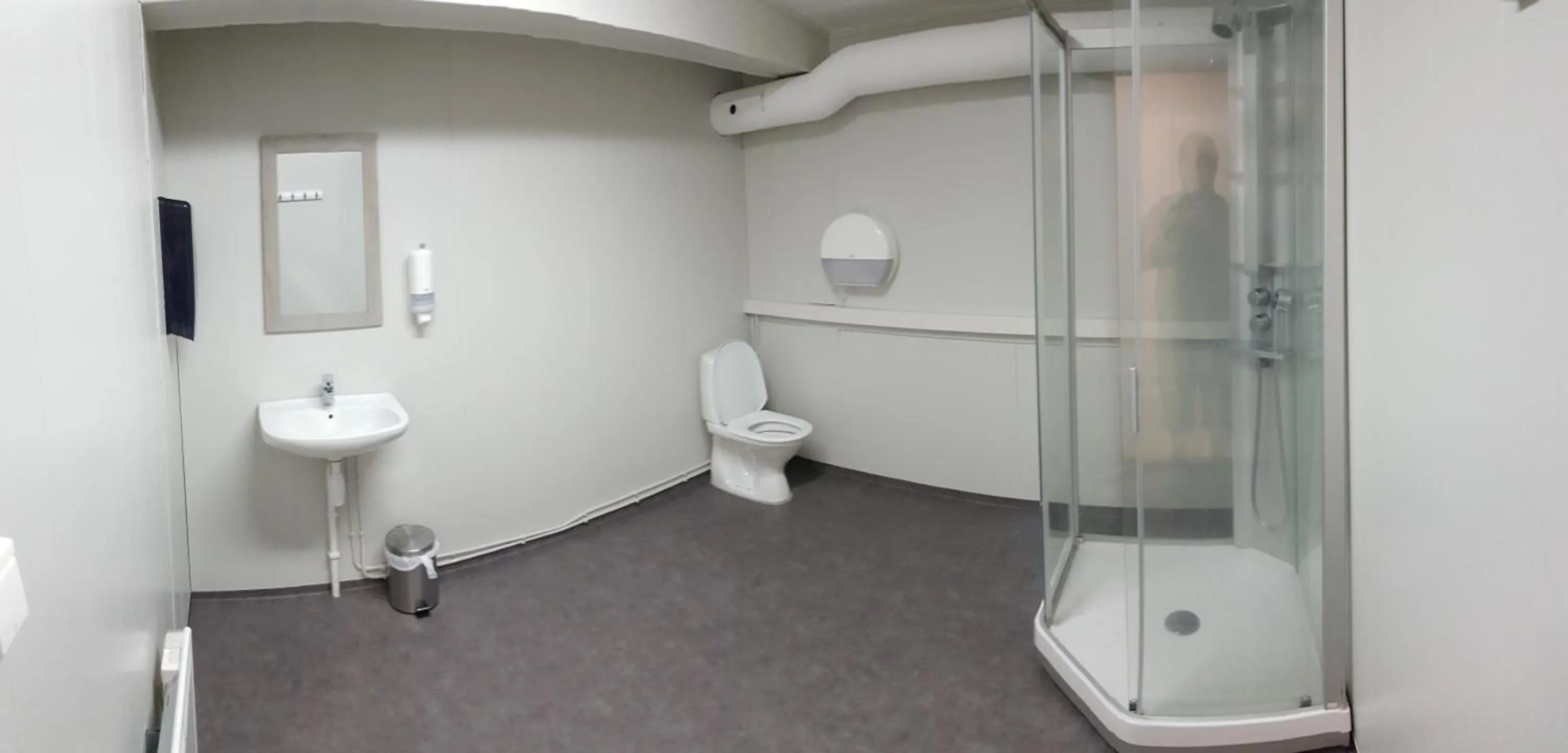 Shower in Egenes Camping