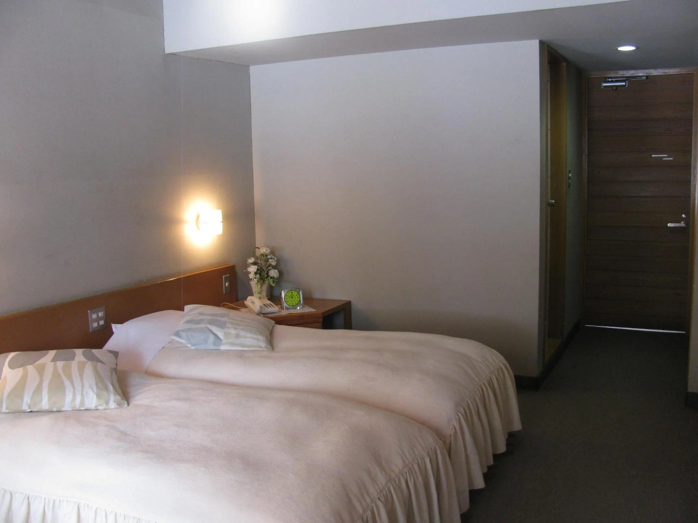 Photo of the whole room, Bed in La Forest De Nome Karuizawa