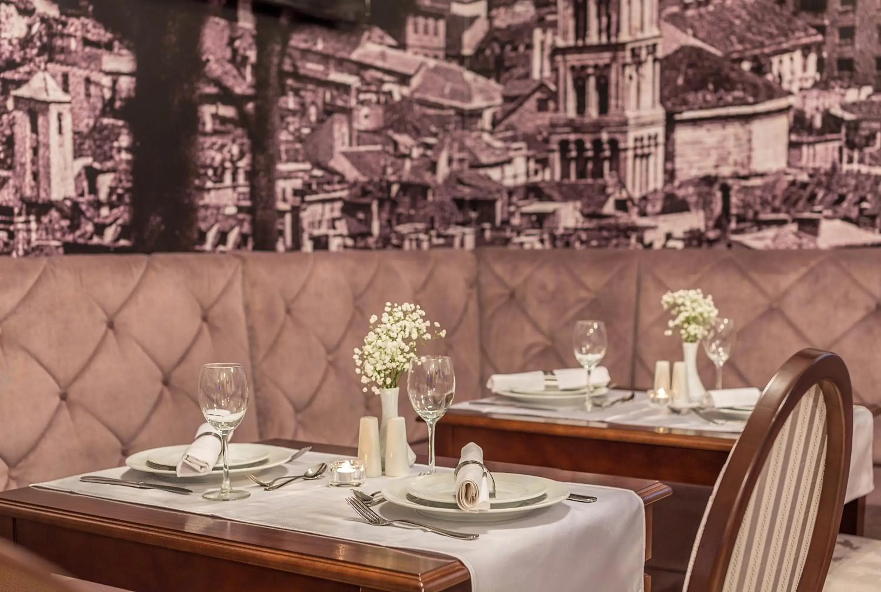 Restaurant/places to eat in Splendida Palace Restaurant/places to eat in Splendida Palace