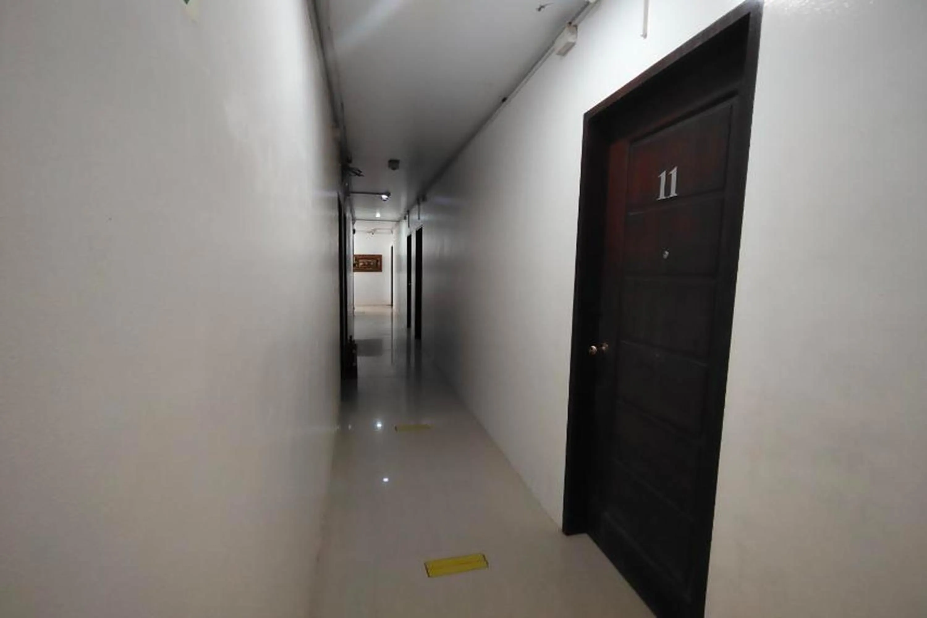 Property building in Boracay Backpackers