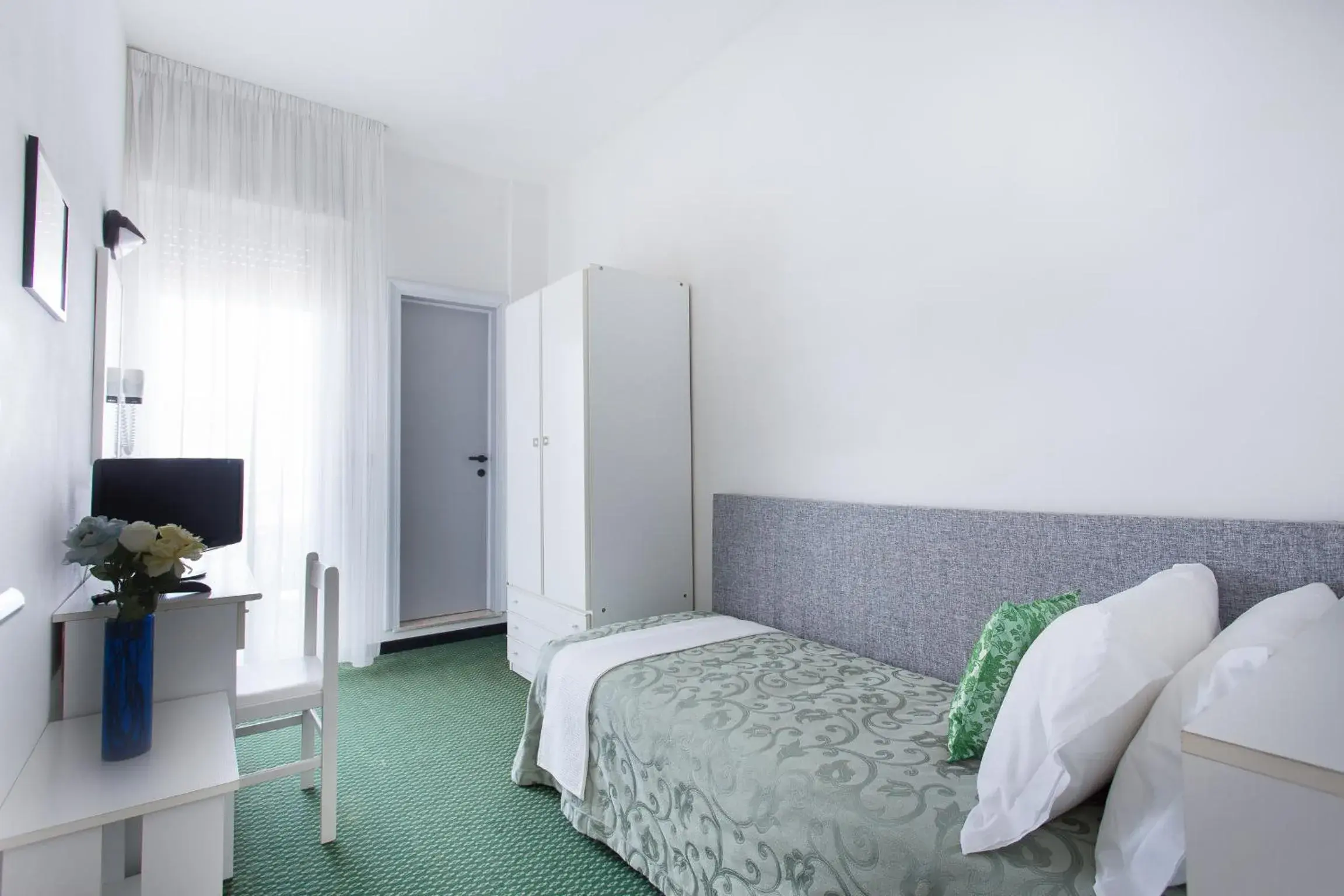 Photo of the whole room, Bed in Hotel Gioiello