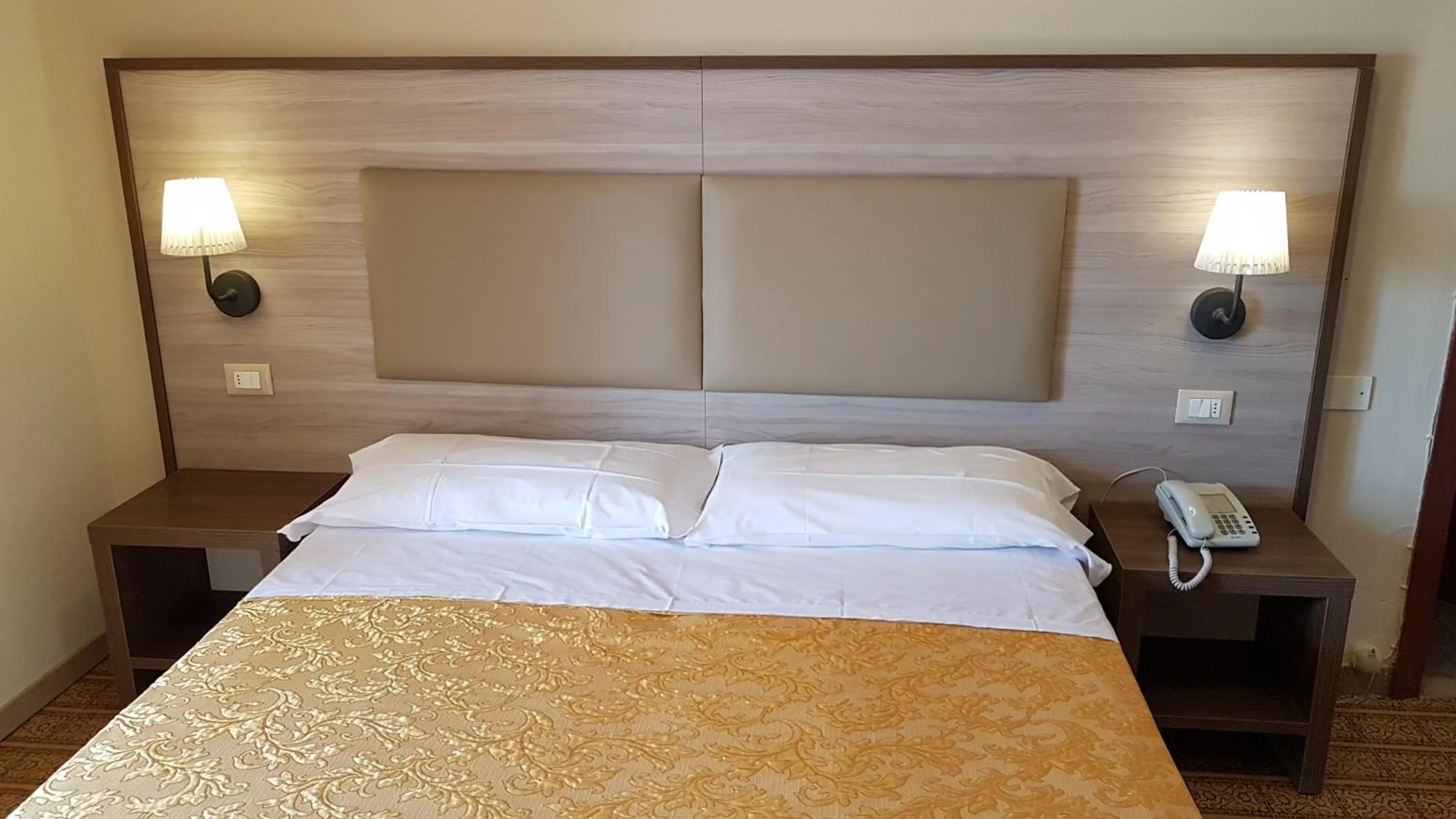 Bedroom, Bed in Aparthotel Amelia Dream View