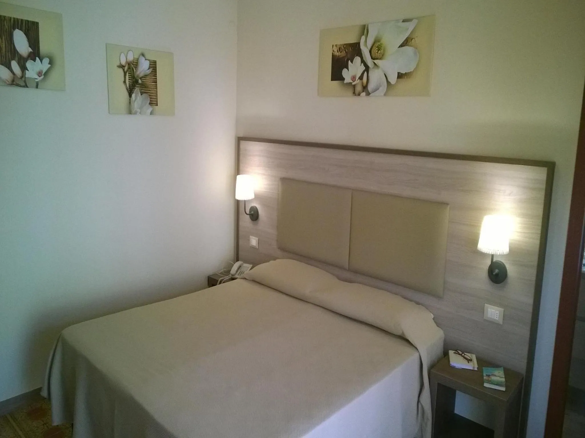 Bedroom, Bed in Aparthotel Amelia Dream View