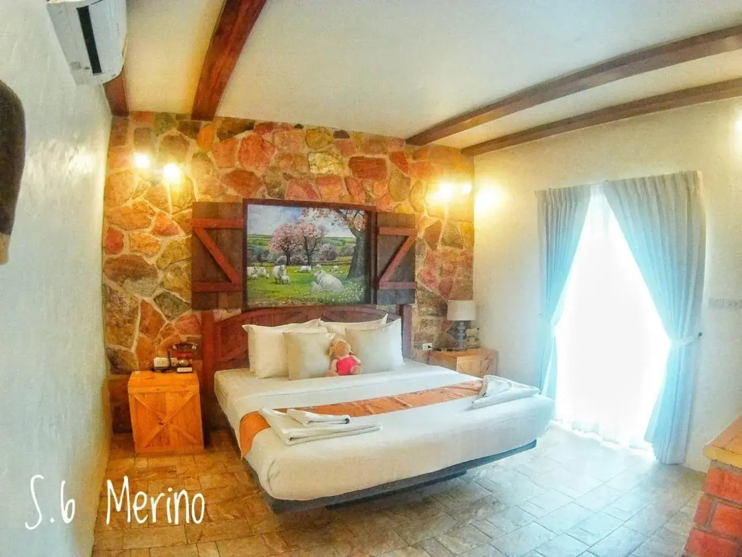 Bed in Swiss Hotel Pattaya Bed in Swiss Hotel Pattaya