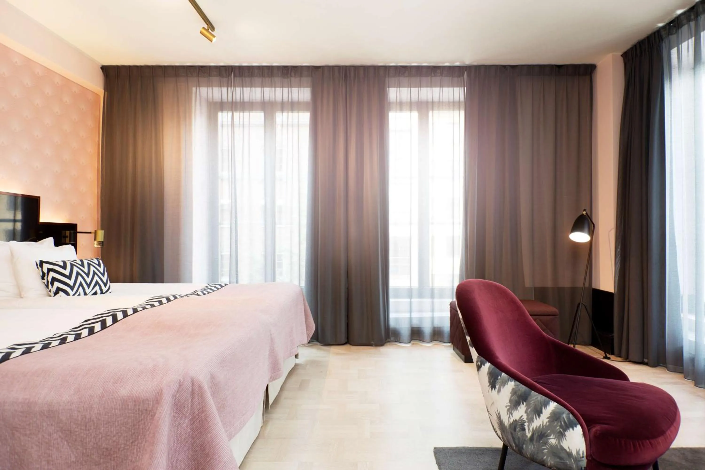 Bedroom, Bed in Haymarket by Scandic